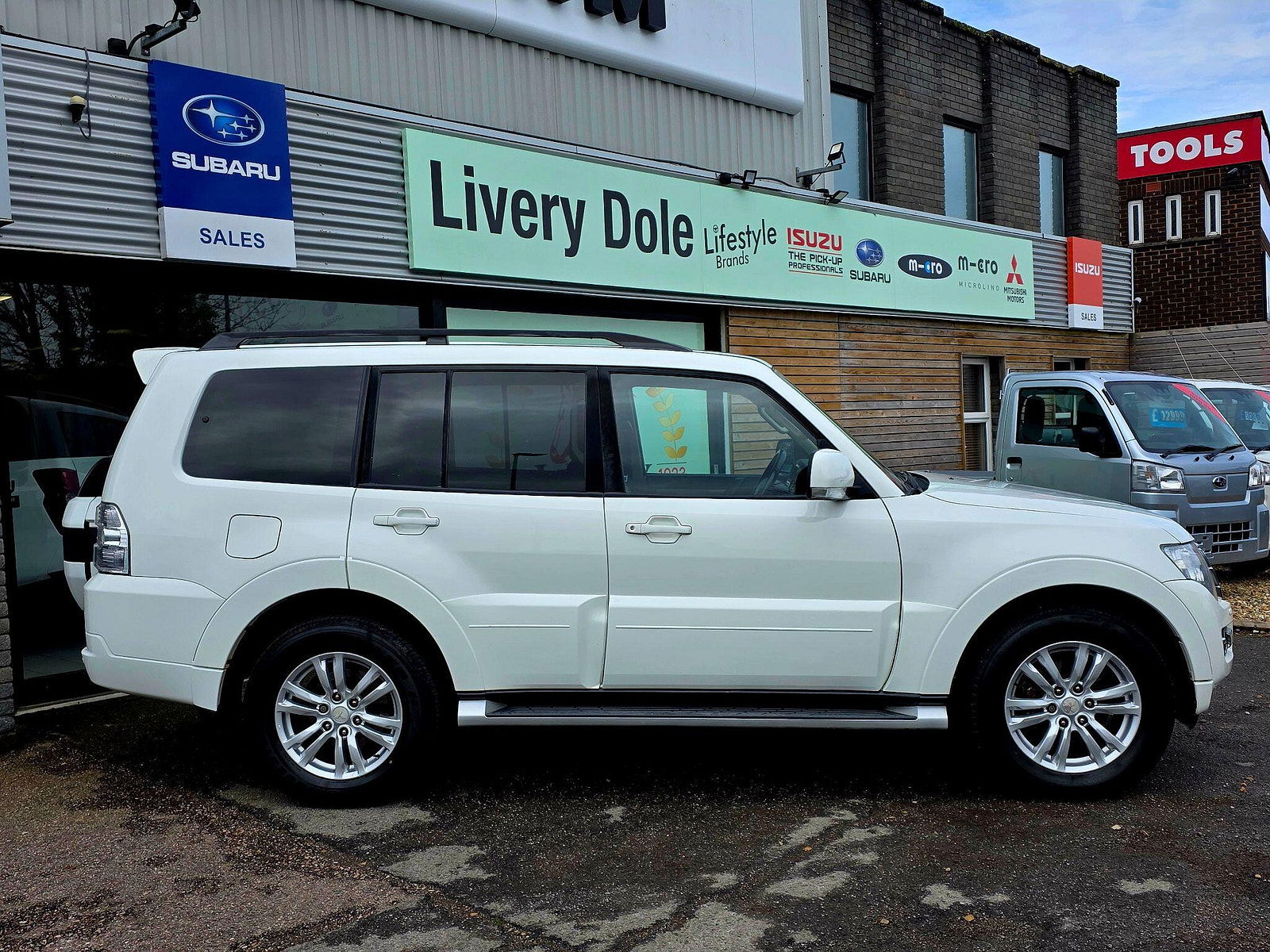 Mitsubishi Shogun 3.2 DI-DC SG3 Auto 4WD Euro 5 5dr LWB 5dr Automatic 2015