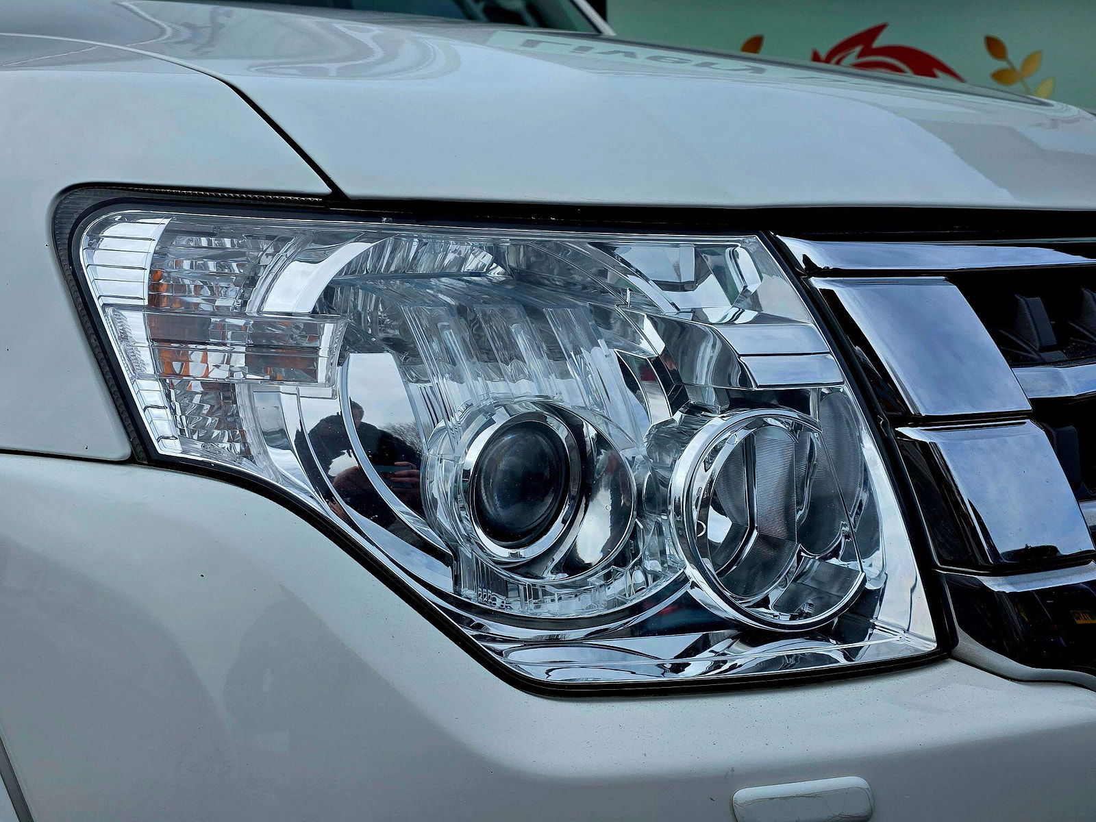 Mitsubishi Shogun 3.2 DI-DC SG3 Auto 4WD Euro 5 5dr LWB 5dr Automatic 2015