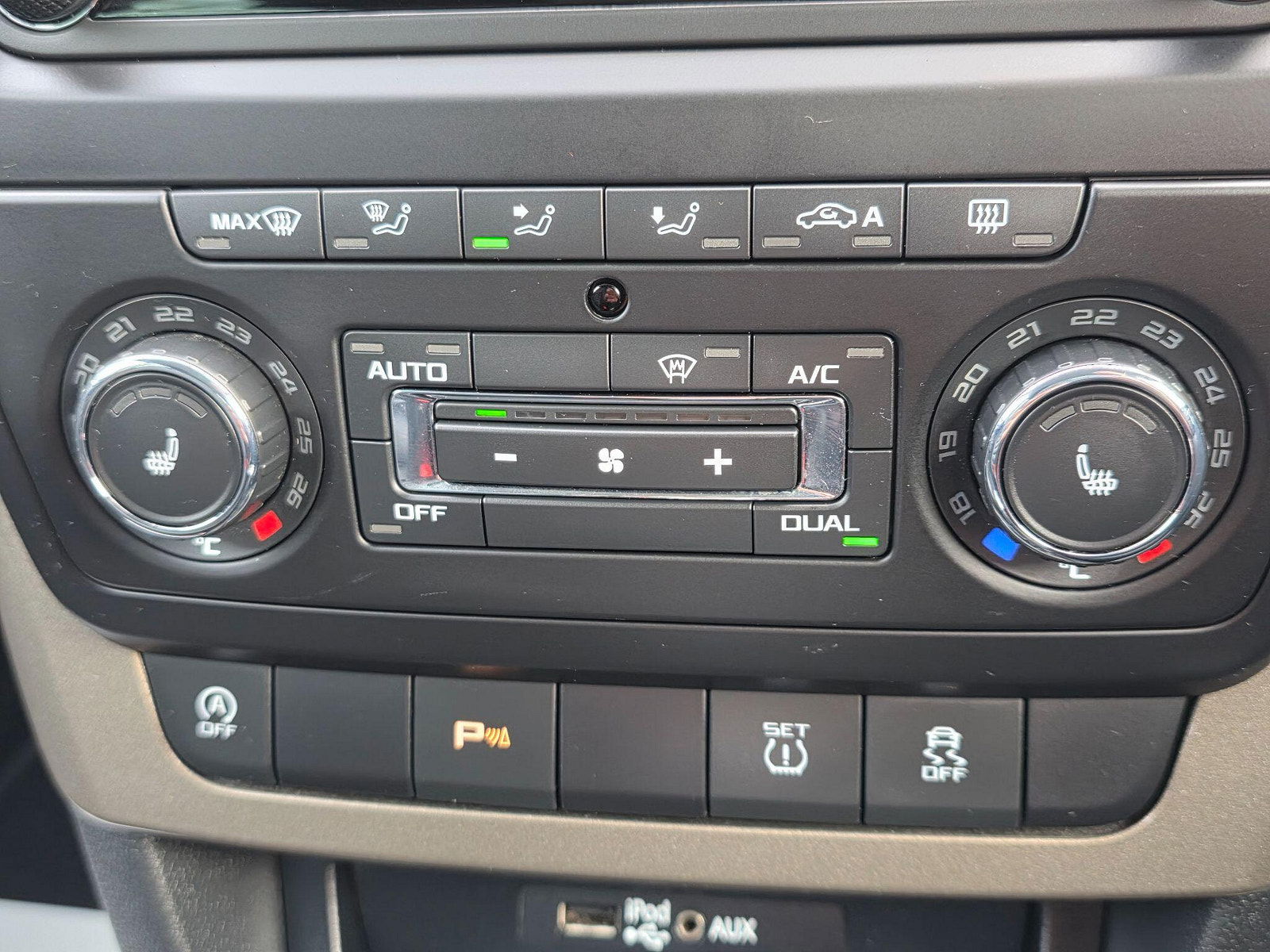 Skoda Yeti 1.2 TSI SE L Drive Outdoor DSG Euro 6 (s/s) 5dr 5dr Automatic 2017