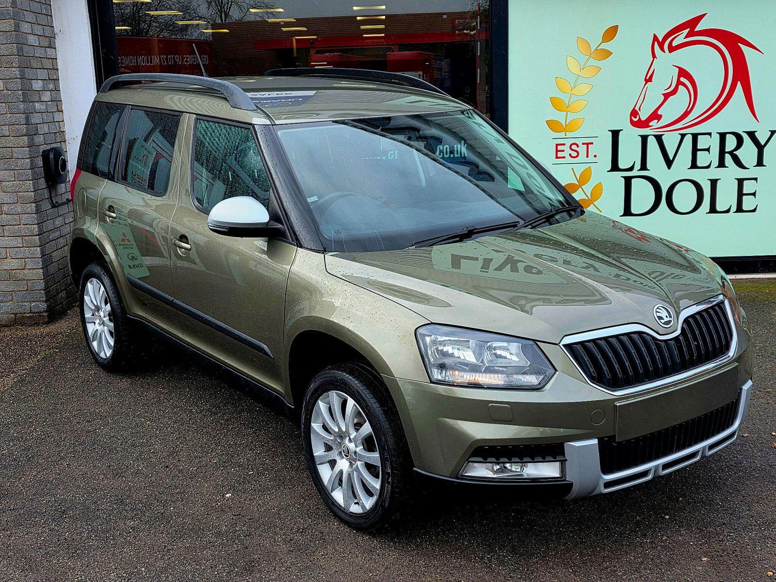 Skoda Yeti 1.2 TSI SE Outdoor DSG Euro 6 (s/s) 5dr 5dr Automatic 2017
