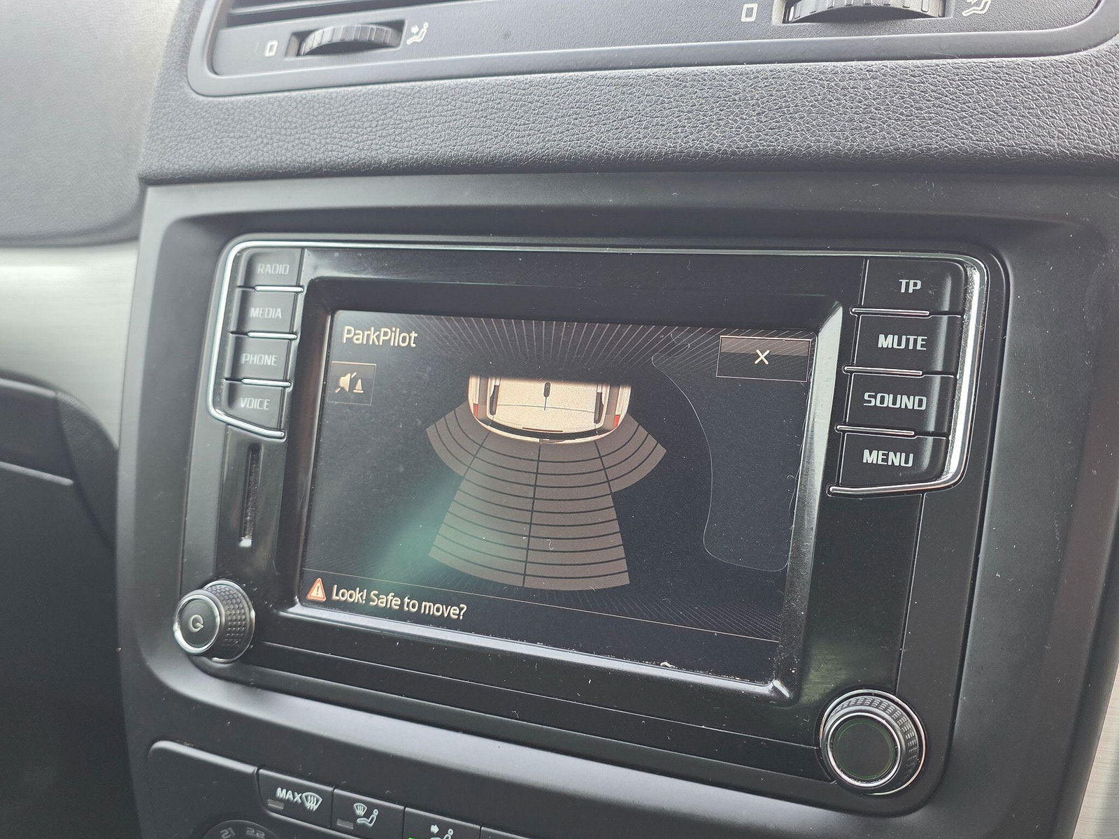 Skoda Yeti 1.2 TSI SE Outdoor DSG Euro 6 (s/s) 5dr 5dr Automatic 2017