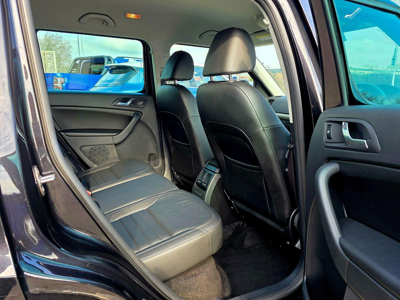 Skoda Yeti 2.0 TDI SE L Drive Outdoor 4WD Euro 6 (s/s) 5dr 5dr Manual 2017