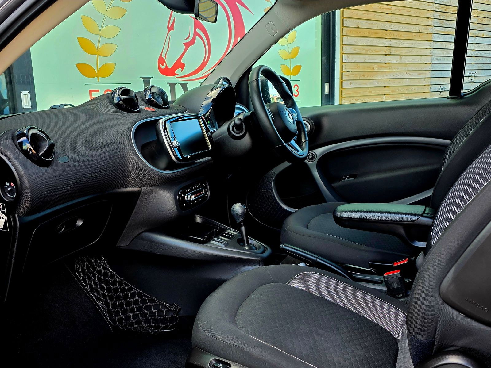 Smart ForTwo 17.6kWh Premium Auto 2dr (22kW Charger) 2dr Automatic 2021