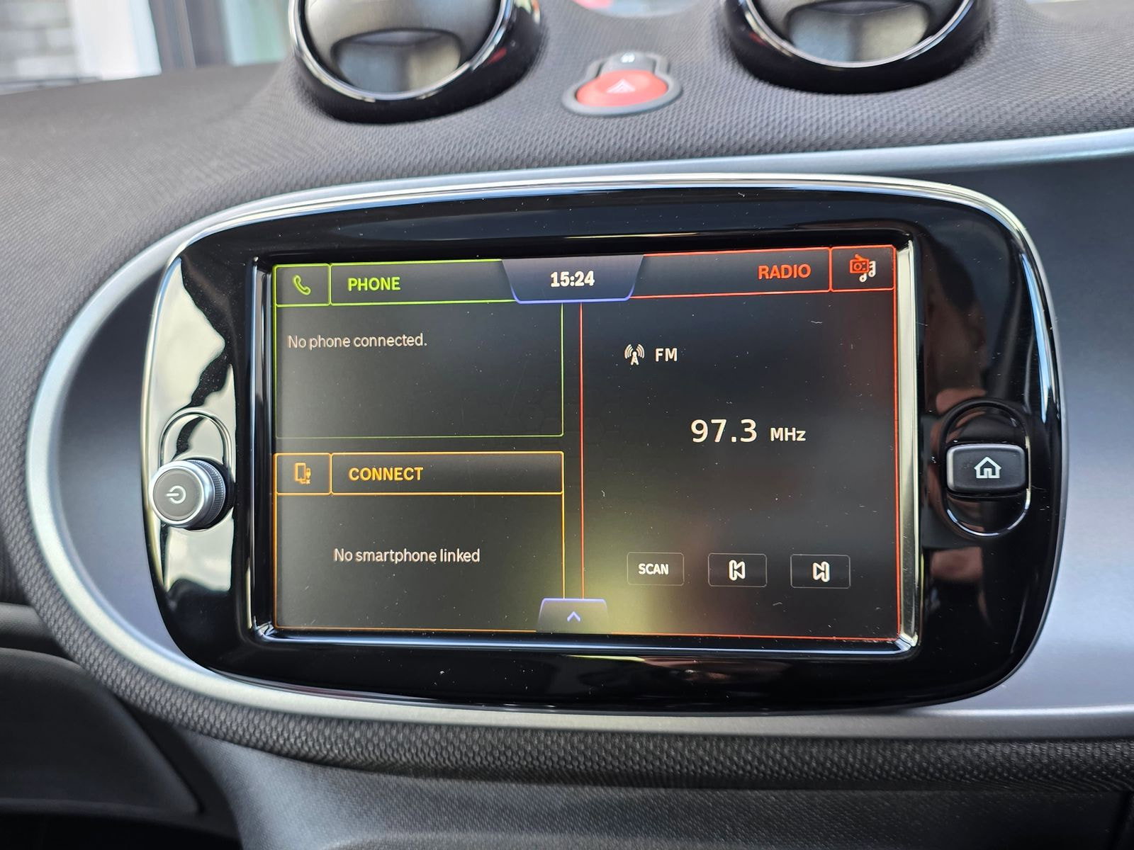 Smart ForTwo 17.6kWh Premium Auto 2dr (22kW Charger) 2dr Automatic 2021