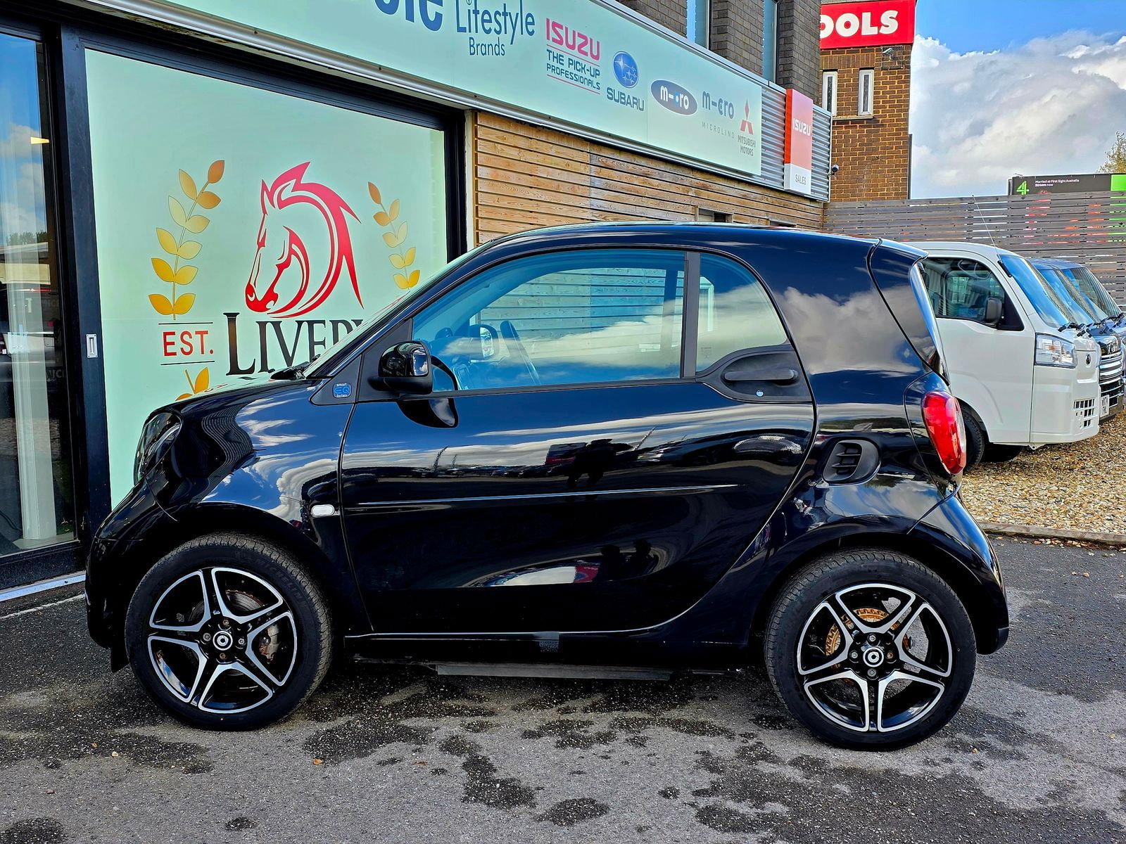 Smart ForTwo 17.6kWh Premium Auto 2dr (22kW Charger) 2dr Automatic 2021