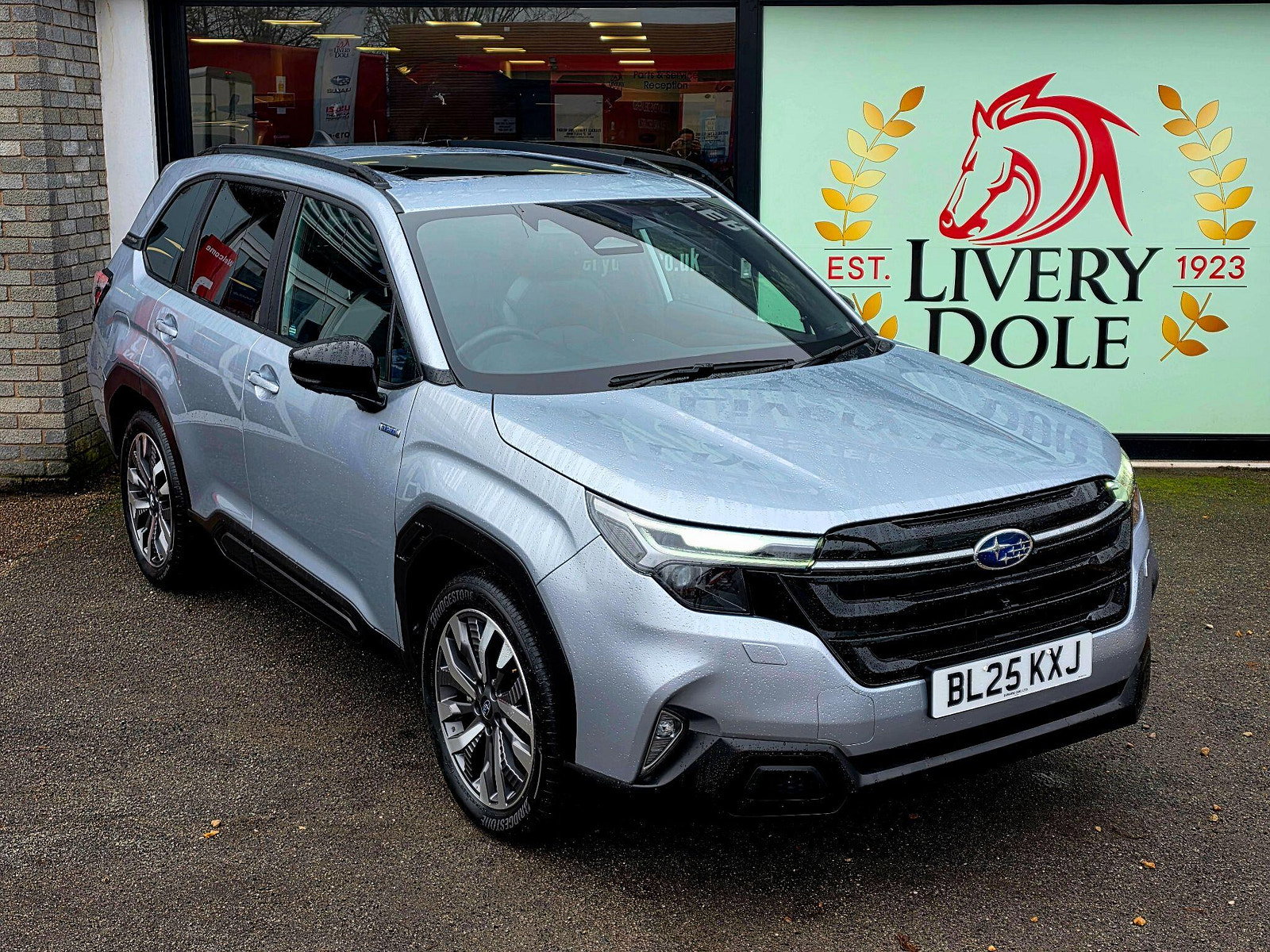 Subaru Forester 2.0 i e-Boxer Touring Lineartronic 4WD Euro 6 (s/s) 5dr 5dr Automatic 2025