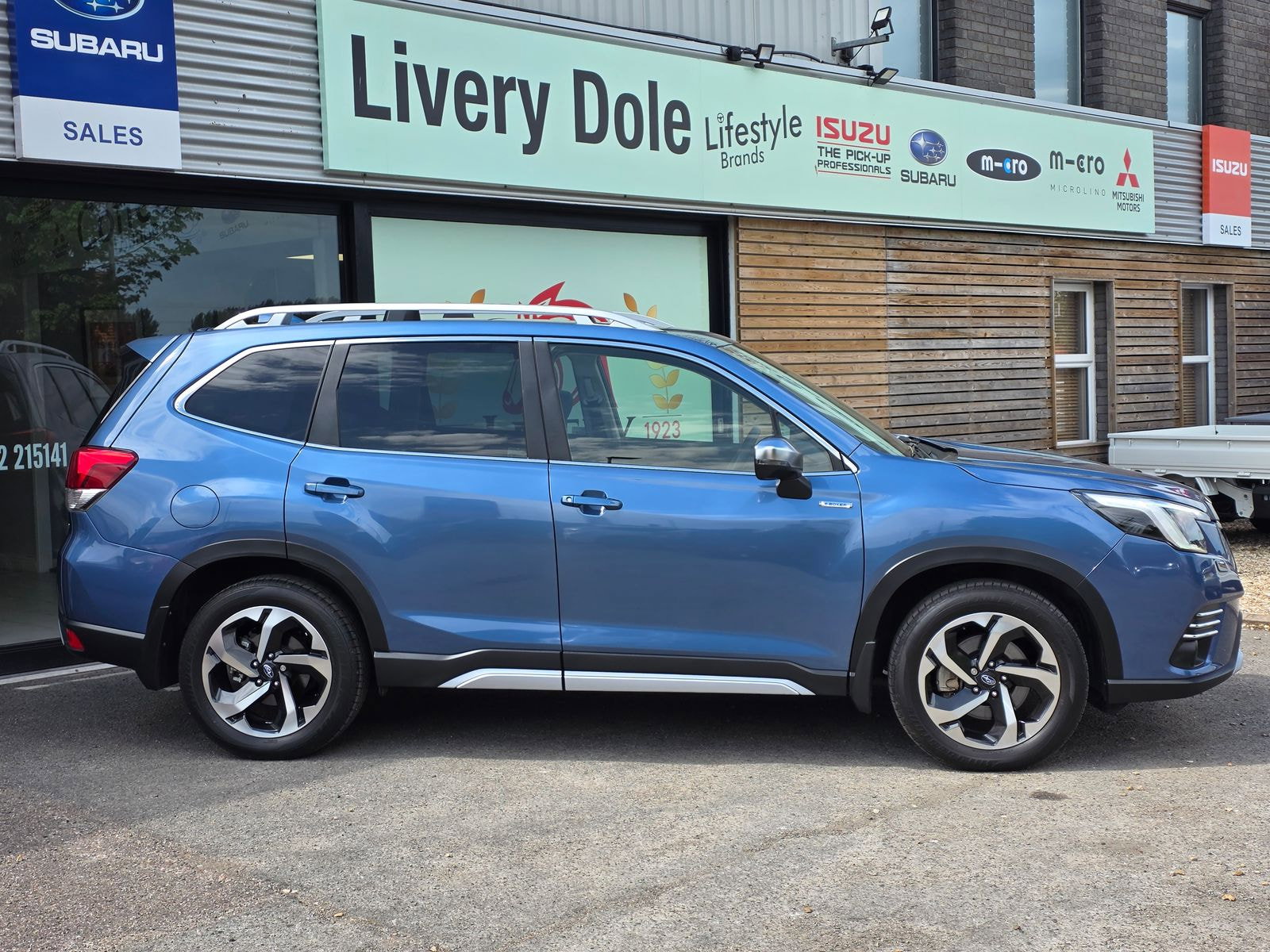 Subaru Forester 2.0 i e-Boxer XE Premium SUV 5dr Petrol Hybrid Lineartronic 4WD Euro 6 (s/s) (150 ps) 5dr Automatic 2023