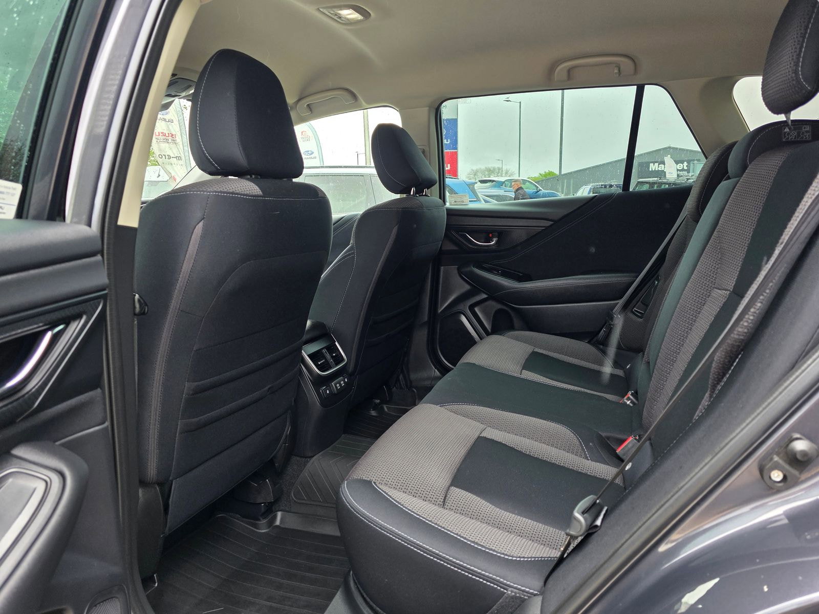 Subaru Outback 2.5i Limited Estate 5dr Petrol Lineartronic 4WD Euro 6 (s/s) (169 ps) 5dr Automatic 2022