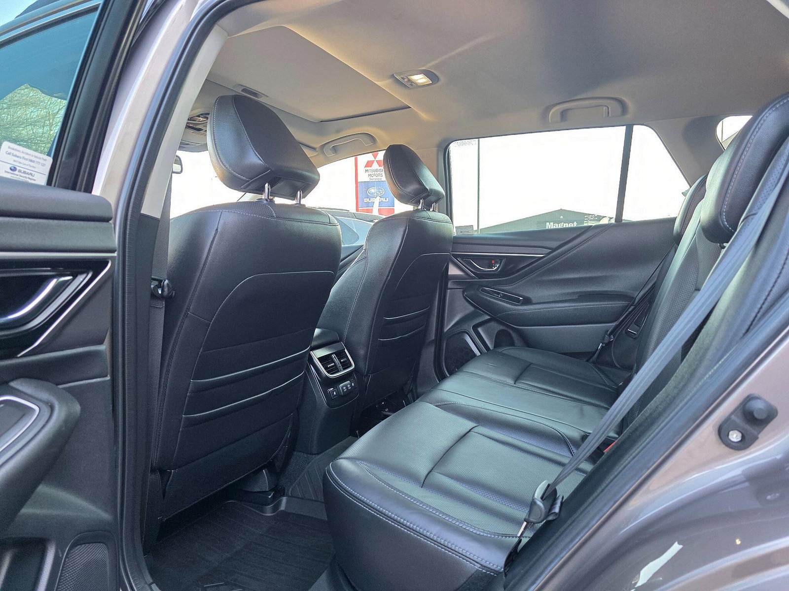 Subaru Outback 2.5i Touring Lineartronic 4WD Euro 6 (s/s) 5dr 5dr Automatic 2022