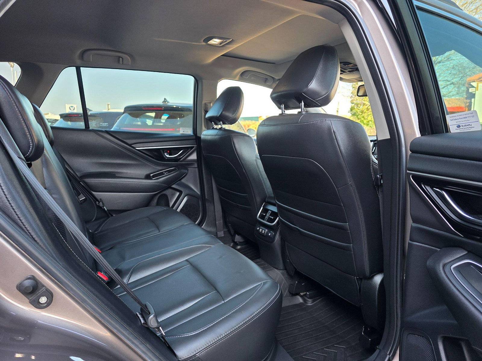 Subaru Outback 2.5i Touring Lineartronic 4WD Euro 6 (s/s) 5dr 5dr Automatic 2022