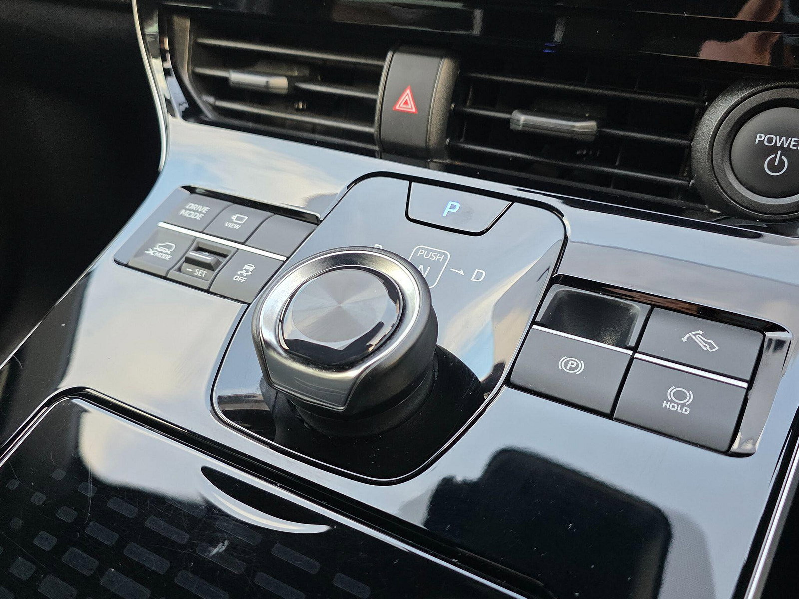 Subaru Solterra 71.4kWh Limited Auto AWD 5dr 5dr Automatic 2024