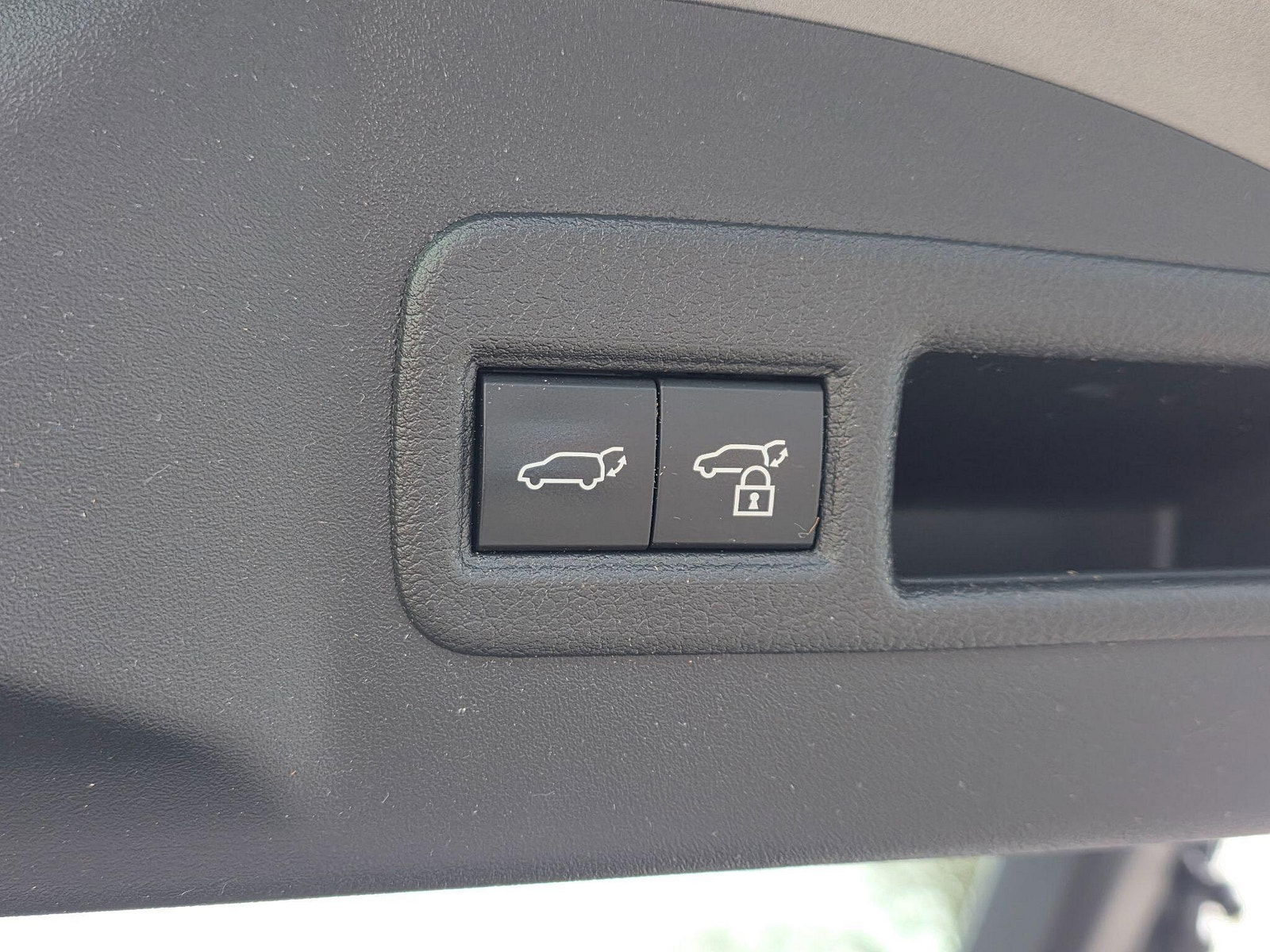 Subaru Solterra 71.4kWh Touring Auto AWD 5dr 5dr Automatic 2023