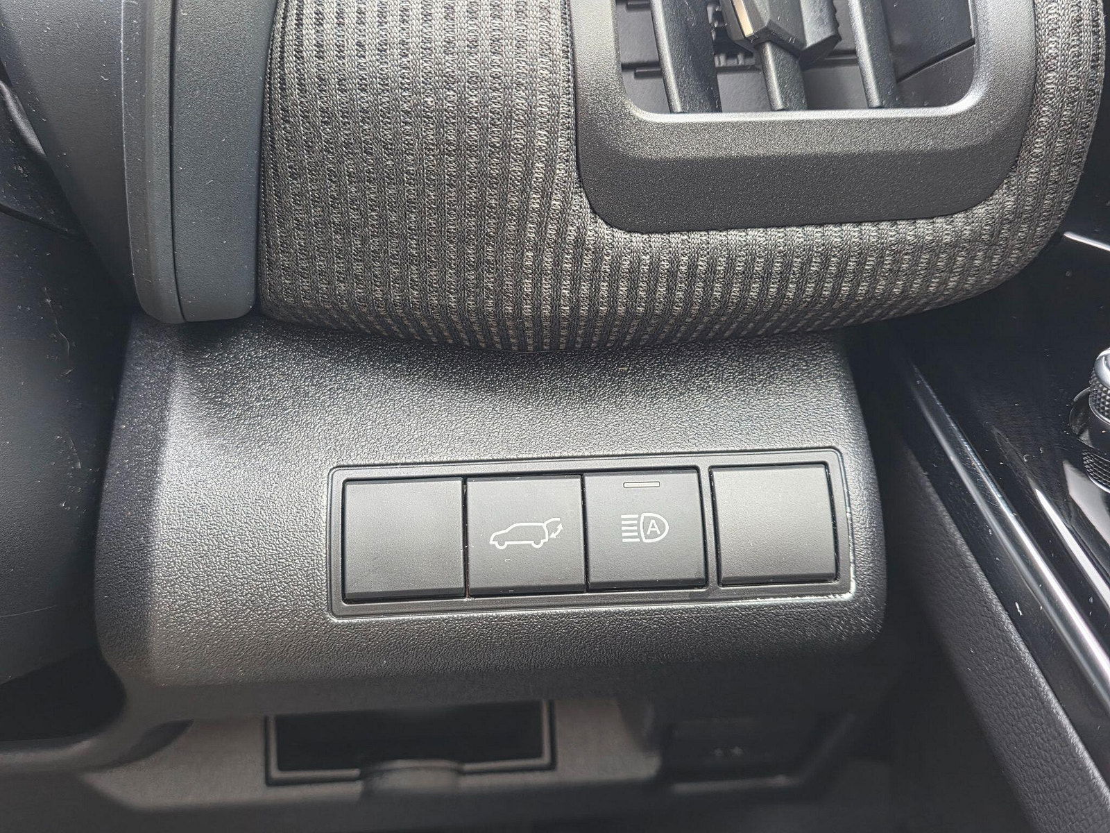 Subaru Solterra 71.4kWh Touring Auto AWD 5dr 5dr Automatic 2023