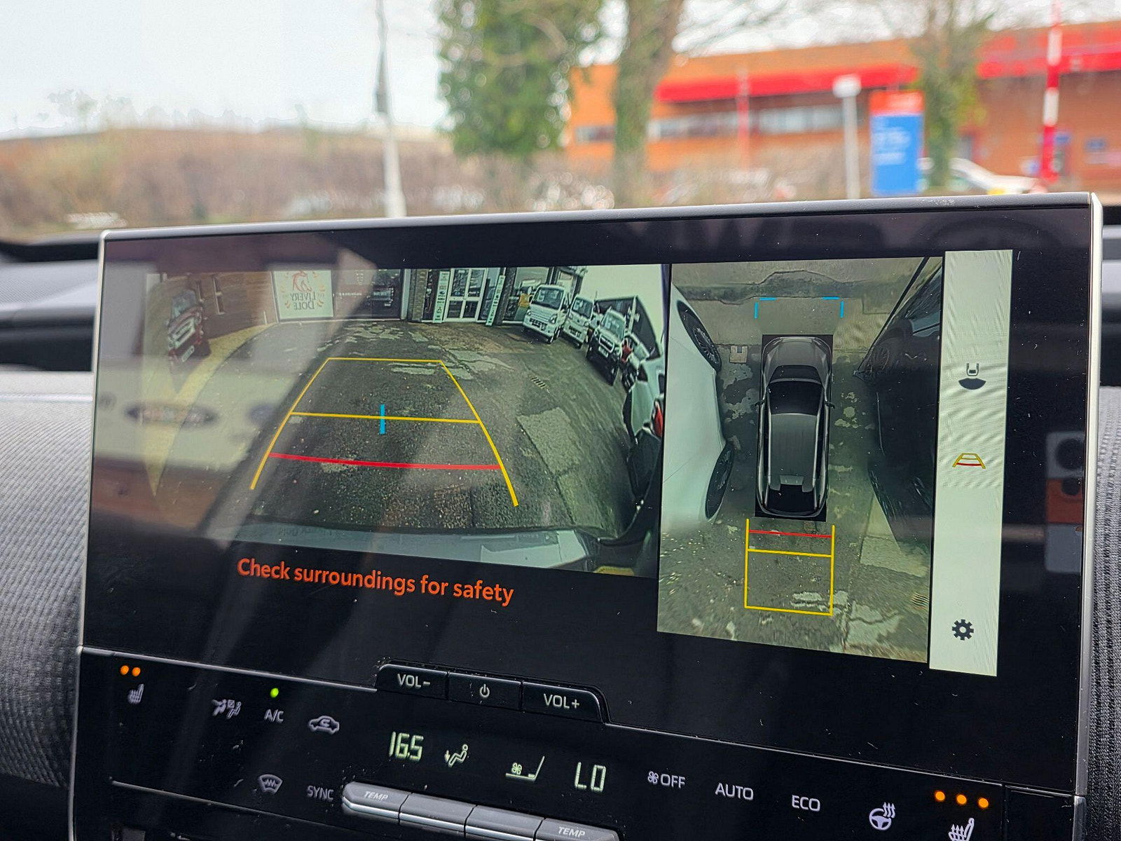 Subaru Solterra 71.4kWh Touring Auto AWD 5dr 5dr Automatic 2023