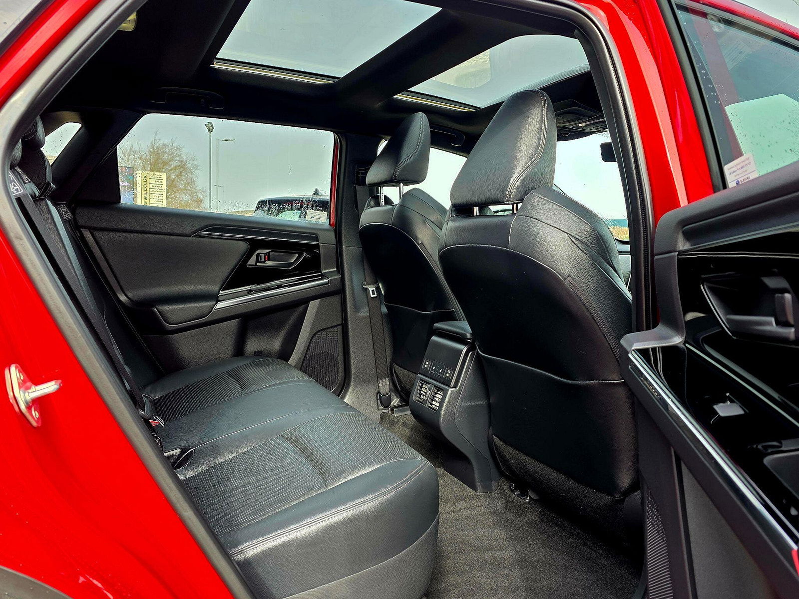 Subaru Solterra 71.4kWh Touring Auto AWD 5dr 5dr Automatic 2023