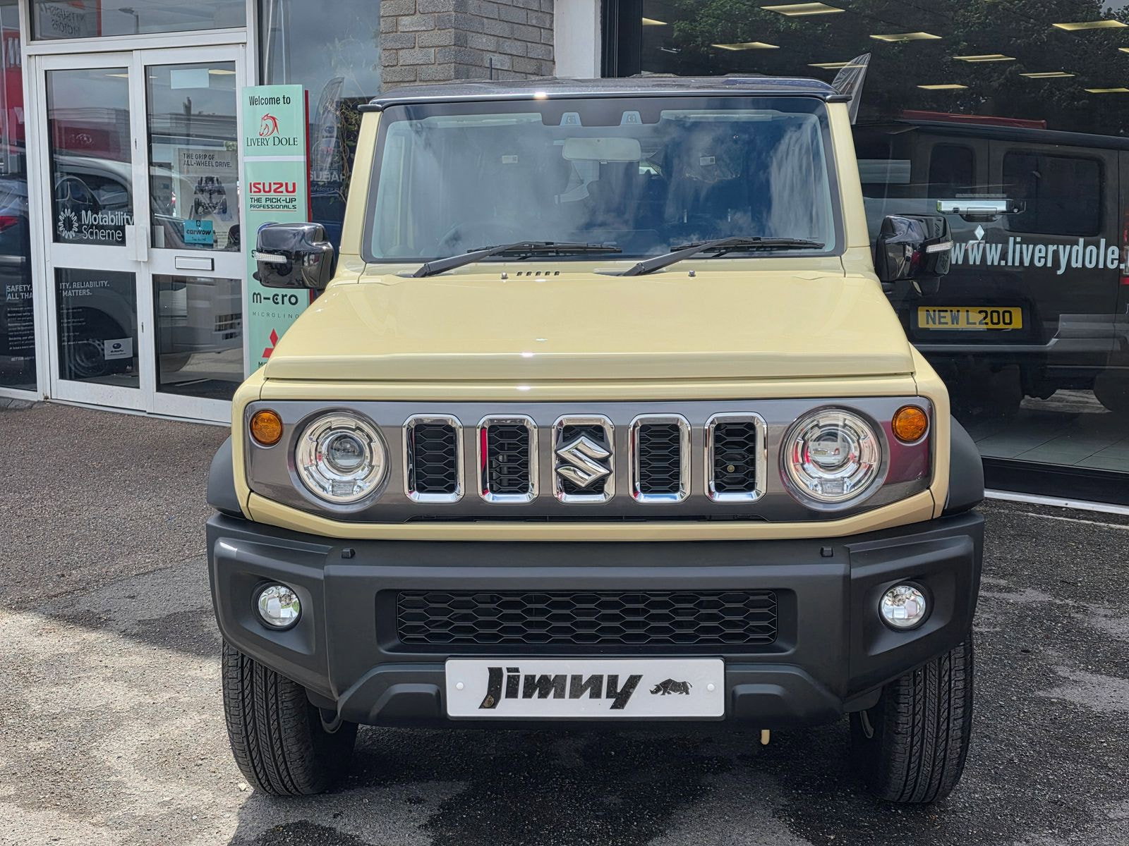 Suzuki Jimny SUZUKI JIMNY NOMADE ALLGRIP AUTO 4WD 1.5L PETROL 5dr Automatic 2025
