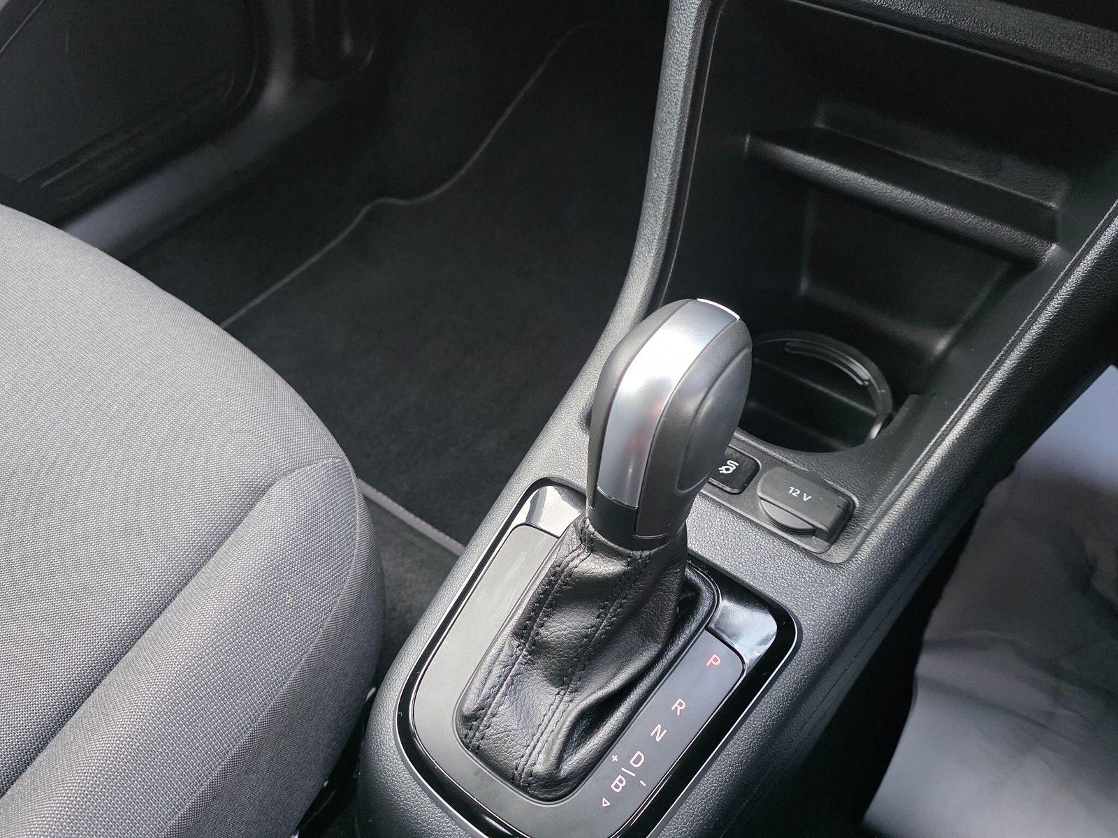 Volkswagen e-up! 36.8kWh e-up! Auto 5dr 5dr Automatic 2022