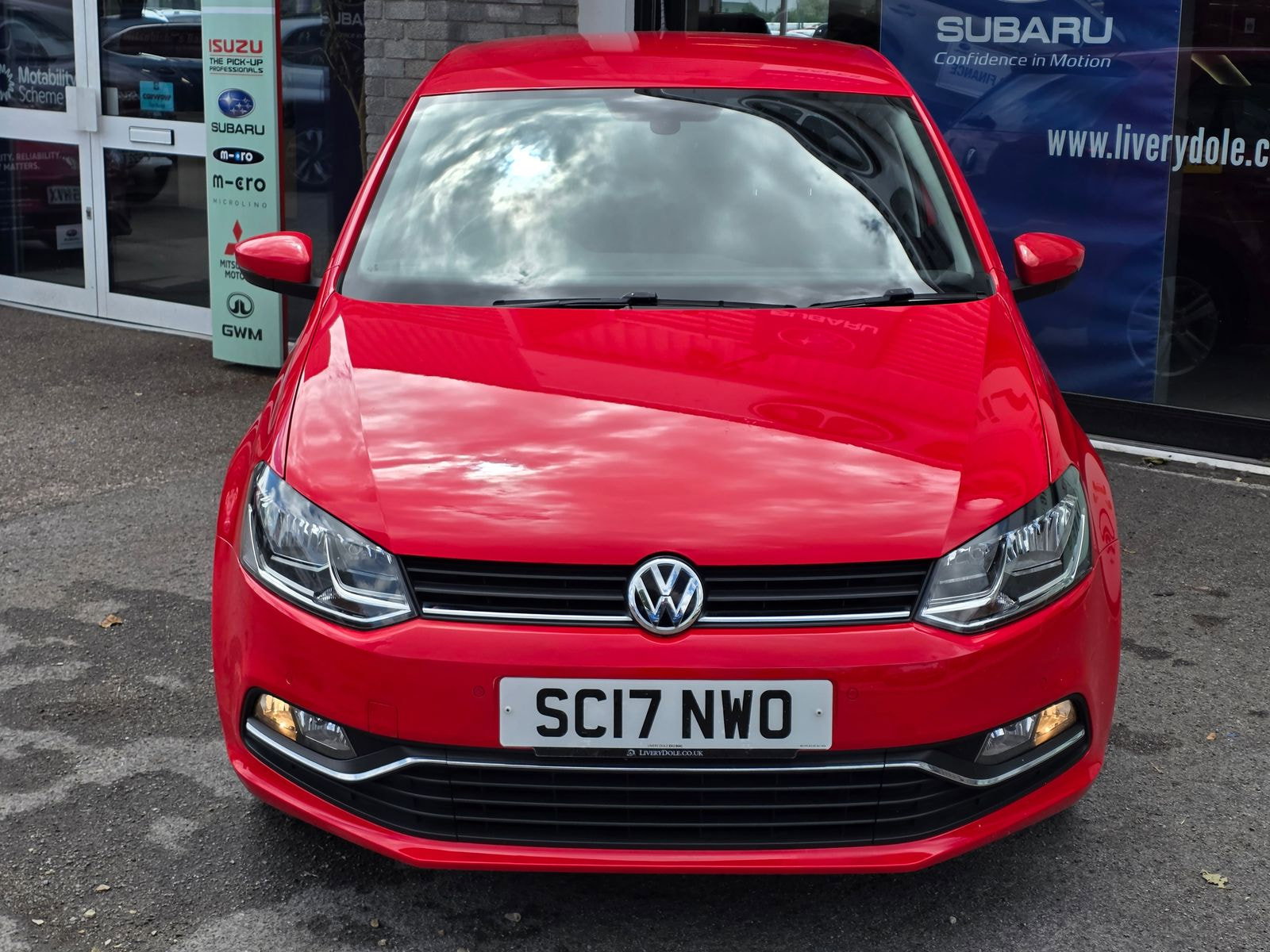 Volkswagen Polo 1.0 BlueMotion Tech Match Edition Hatchback 5dr Petrol Manual Euro 6 (s/s) (60 ps) 5dr Manual 2017