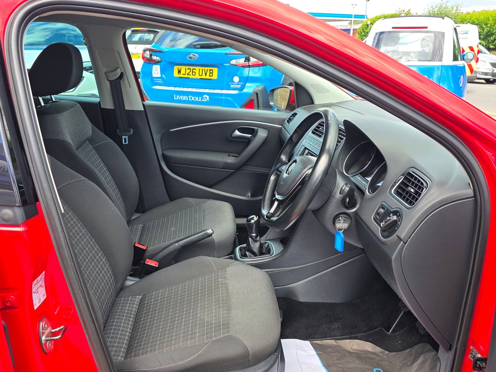 Volkswagen Polo 1.0 BlueMotion Tech Match Edition Hatchback 5dr Petrol Manual Euro 6 (s/s) (60 ps) 5dr Manual 2017