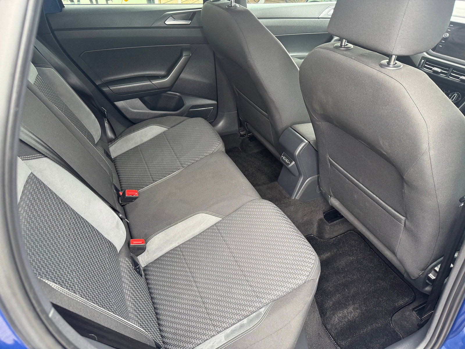 Volkswagen Polo 1.0 TSI GPF R-Line Hatchback 5dr Petrol Manual Euro 6 (s/s) (115 ps) 5dr Manual 2019