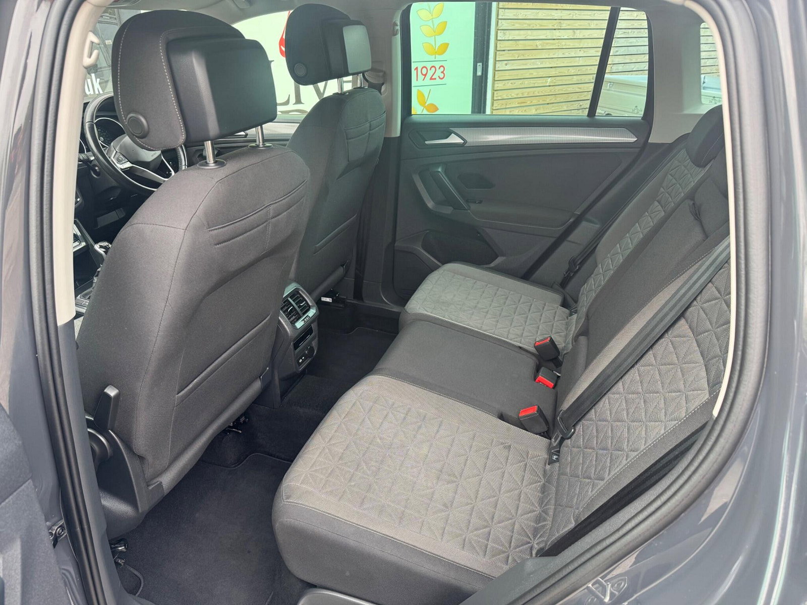 Volkswagen Tiguan 1.5 TSI Life Euro 6 (s/s) 5dr 5dr Manual 2022