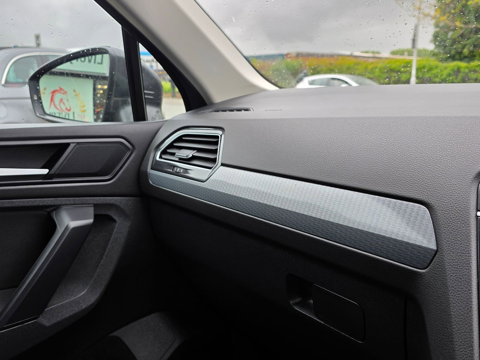 Volkswagen Tiguan 1.5 TSI Life Euro 6 (s/s) 5dr 5dr Manual 2022