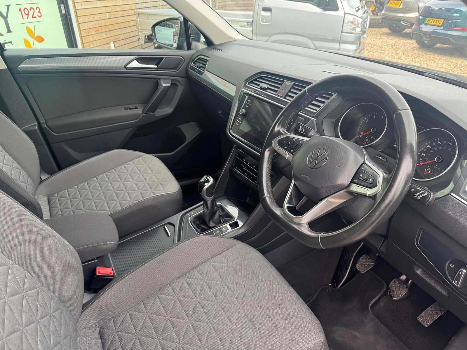 Volkswagen Tiguan 1.5 TSI Life Euro 6 (s/s) 5dr 5dr Manual 2022