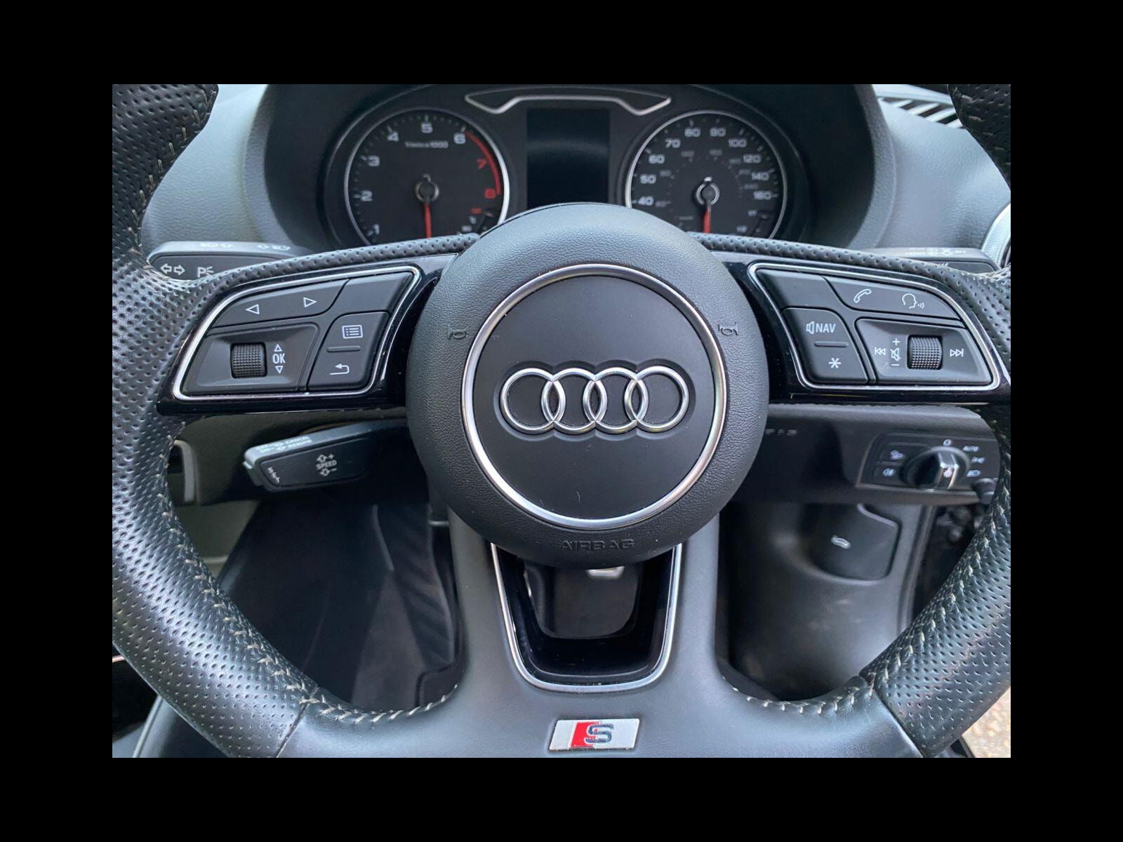 Audi A3 1.5 TFSI CoD 35 S line Sportback 5dr Petrol Manual Euro 6 (s/s) (150 ps) Low mileage, S Line Spec, Nav, USB 5dr Manual 2019