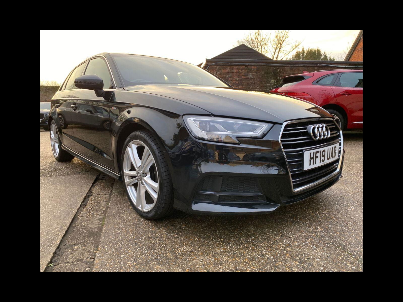 Audi A3 1.5 TFSI CoD 35 S line Sportback 5dr Petrol Manual Euro 6 (s/s) (150 ps) Low mileage, S Line Spec, Nav, USB 5dr Manual 2019