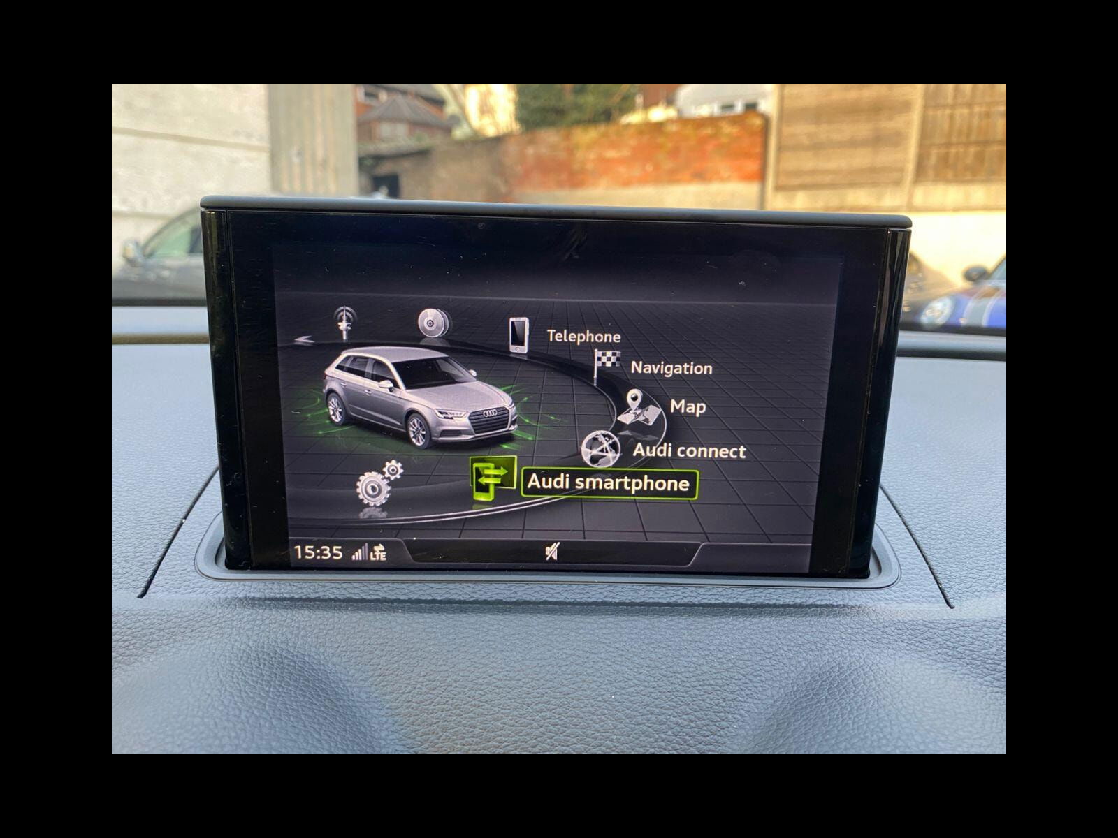 Audi A3 1.5 TFSI CoD 35 S line Sportback 5dr Petrol Manual Euro 6 (s/s) (150 ps) Low mileage, S Line Spec, Nav, USB 5dr Manual 2019