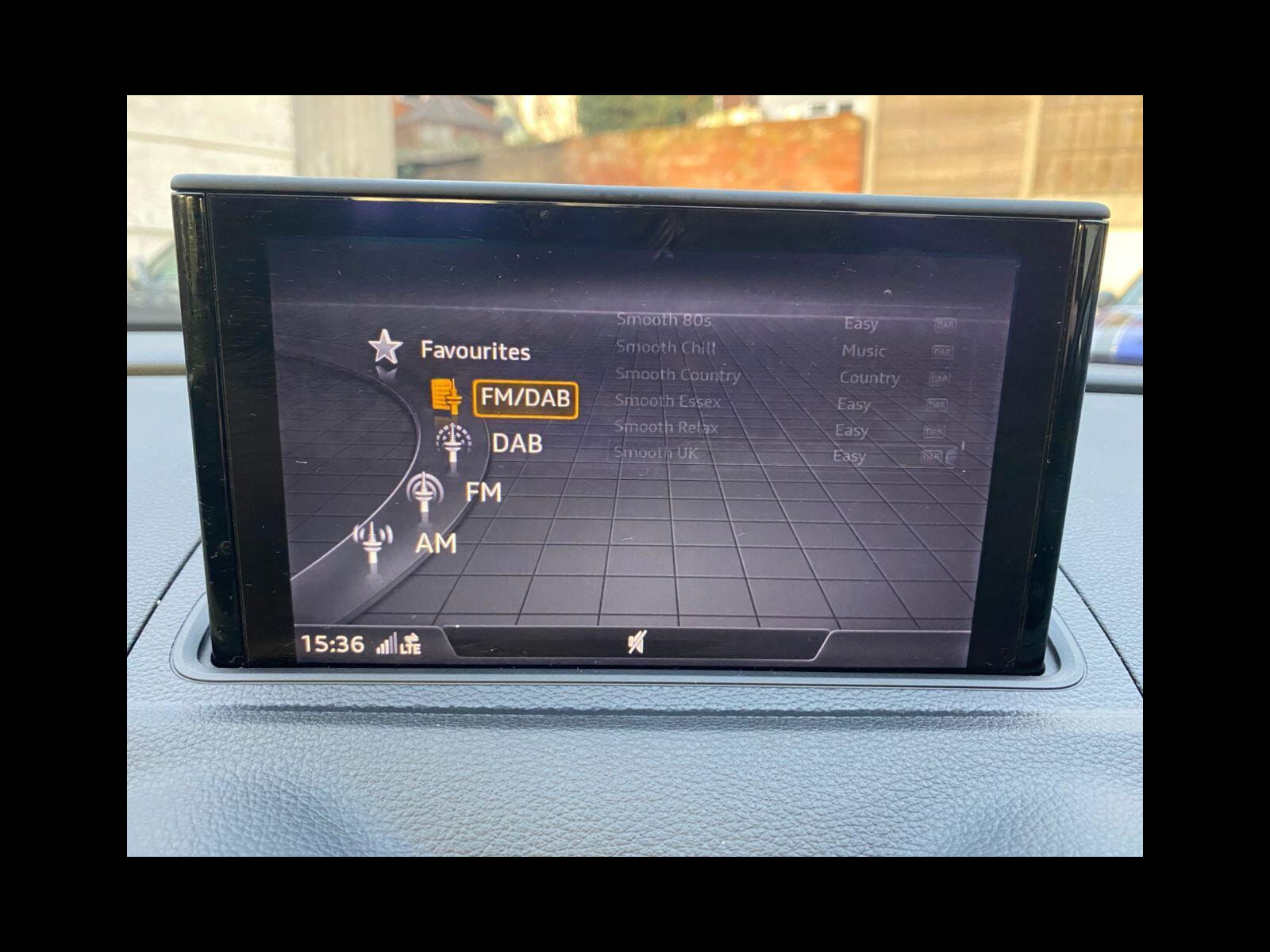 Audi A3 1.5 TFSI CoD 35 S line Sportback 5dr Petrol Manual Euro 6 (s/s) (150 ps) Low mileage, S Line Spec, Nav, USB 5dr Manual 2019