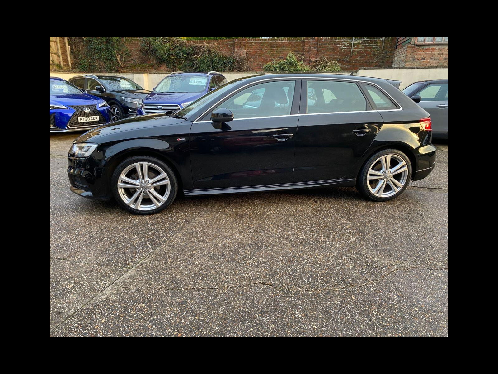 Audi A3 1.5 TFSI CoD 35 S line Sportback 5dr Petrol Manual Euro 6 (s/s) (150 ps) Low mileage, S Line Spec, Nav, USB 5dr Manual 2019