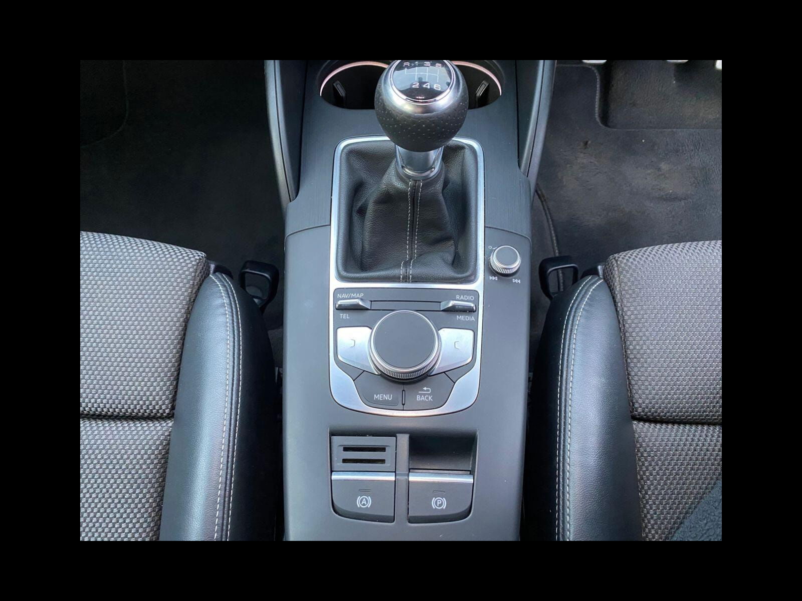 Audi A3 1.5 TFSI CoD 35 S line Sportback 5dr Petrol Manual Euro 6 (s/s) (150 ps) Low mileage, S Line Spec, Nav, USB 5dr Manual 2019