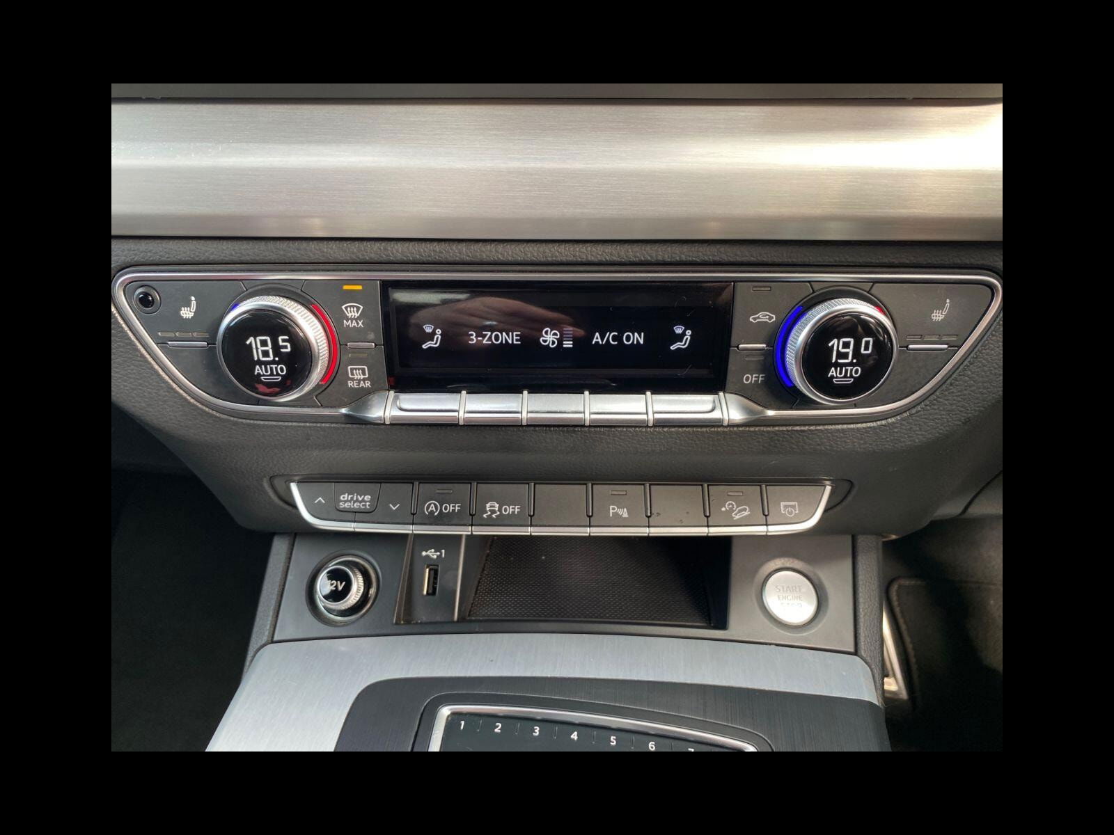 Audi Q5 2.0 TFSI S line SUV 5dr Petrol S Tronic quattro Euro 6 (s/s) (252 ps) S Line embossed seats, great spec 5dr Automatic 2018