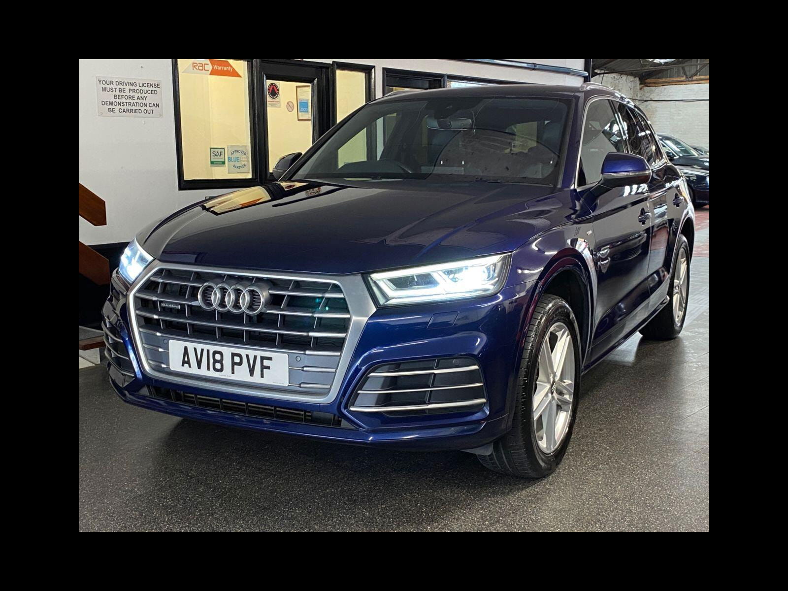 Audi Q5 2.0 TFSI S line SUV 5dr Petrol S Tronic quattro Euro 6 (s/s) (252 ps) S Line embossed seats, great spec 5dr Automatic 2018