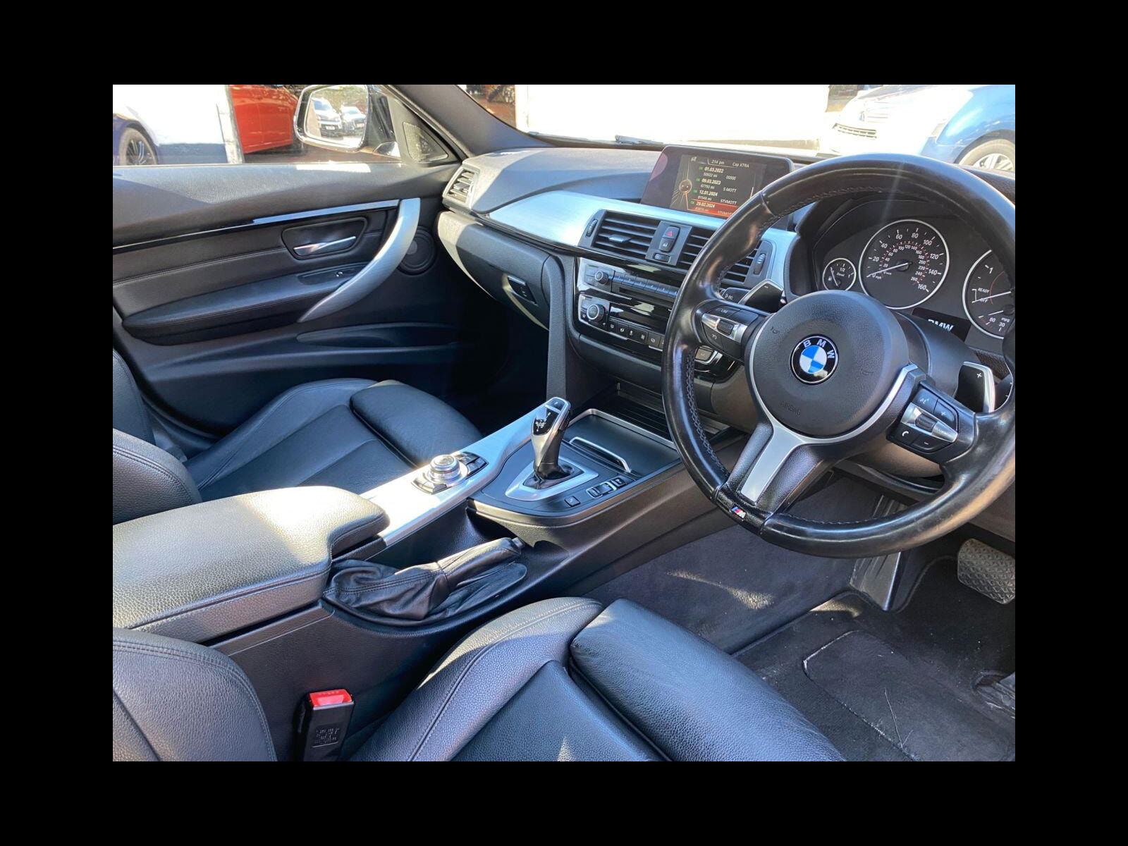 BMW 3 Series 2.0 320d M Sport Saloon 4dr Diesel Auto Euro 6 (s/s) (190 ps) M Sport Pro Pack, PDC front & rear 4dr Automatic 2016