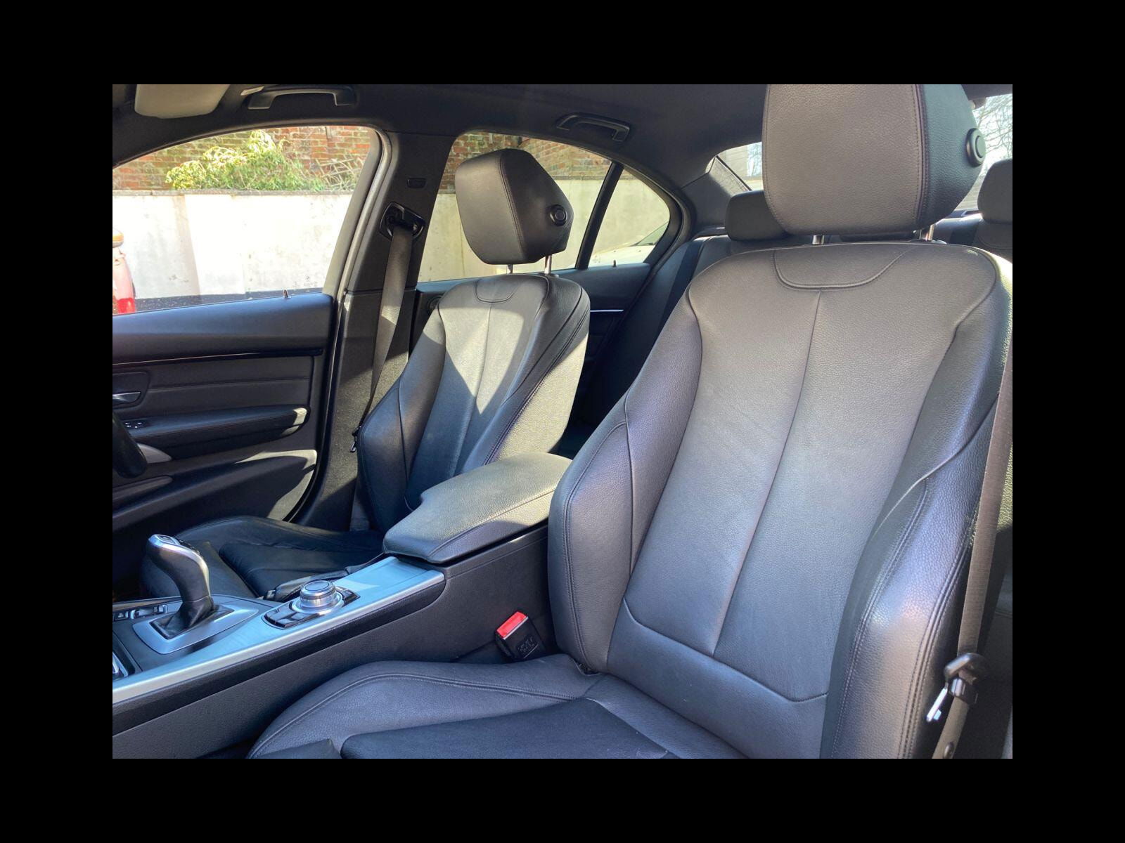 BMW 3 Series 2.0 320d M Sport Saloon 4dr Diesel Auto Euro 6 (s/s) (190 ps) M Sport Pro Pack, PDC front & rear 4dr Automatic 2016