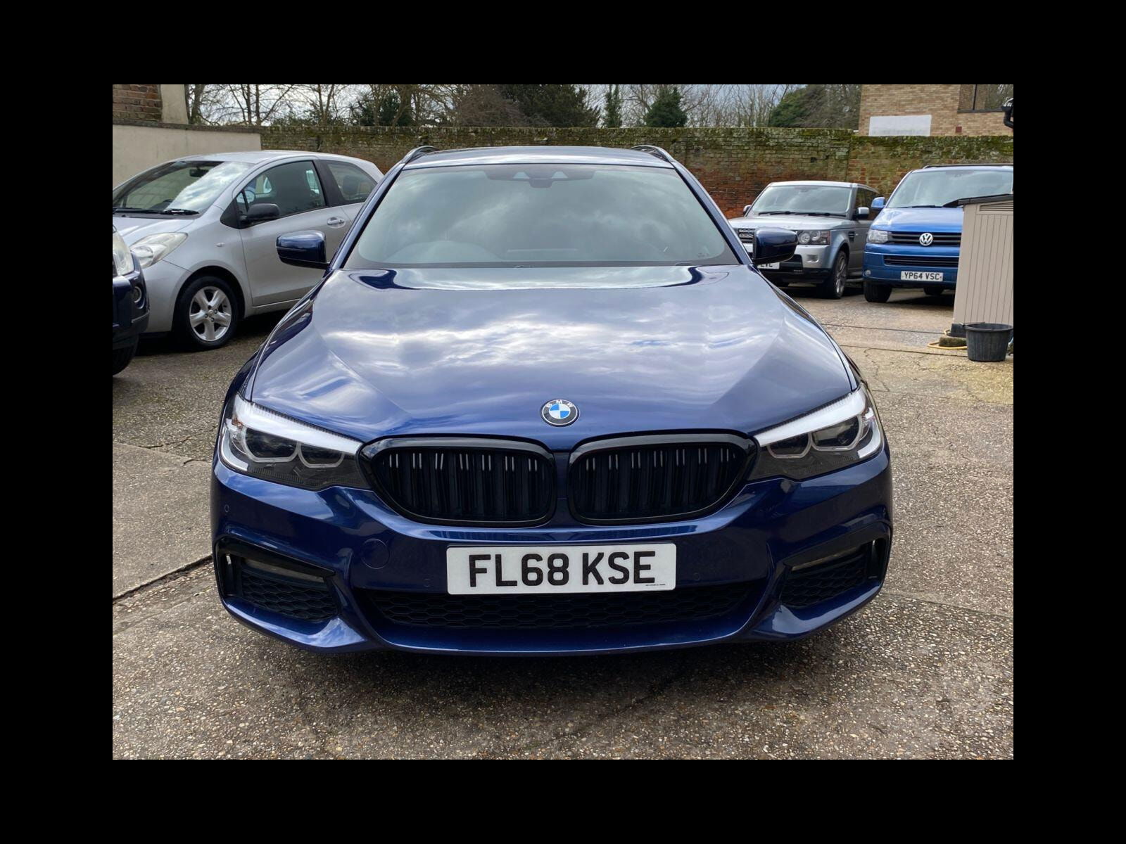 BMW 5 Series 2.0 520d M Sport Touring 5dr Diesel Auto Euro 6 (s/s) (190 ps) CarPlay, Sat Nav, Bluetooth, DAB,CD 5dr Automatic 2018