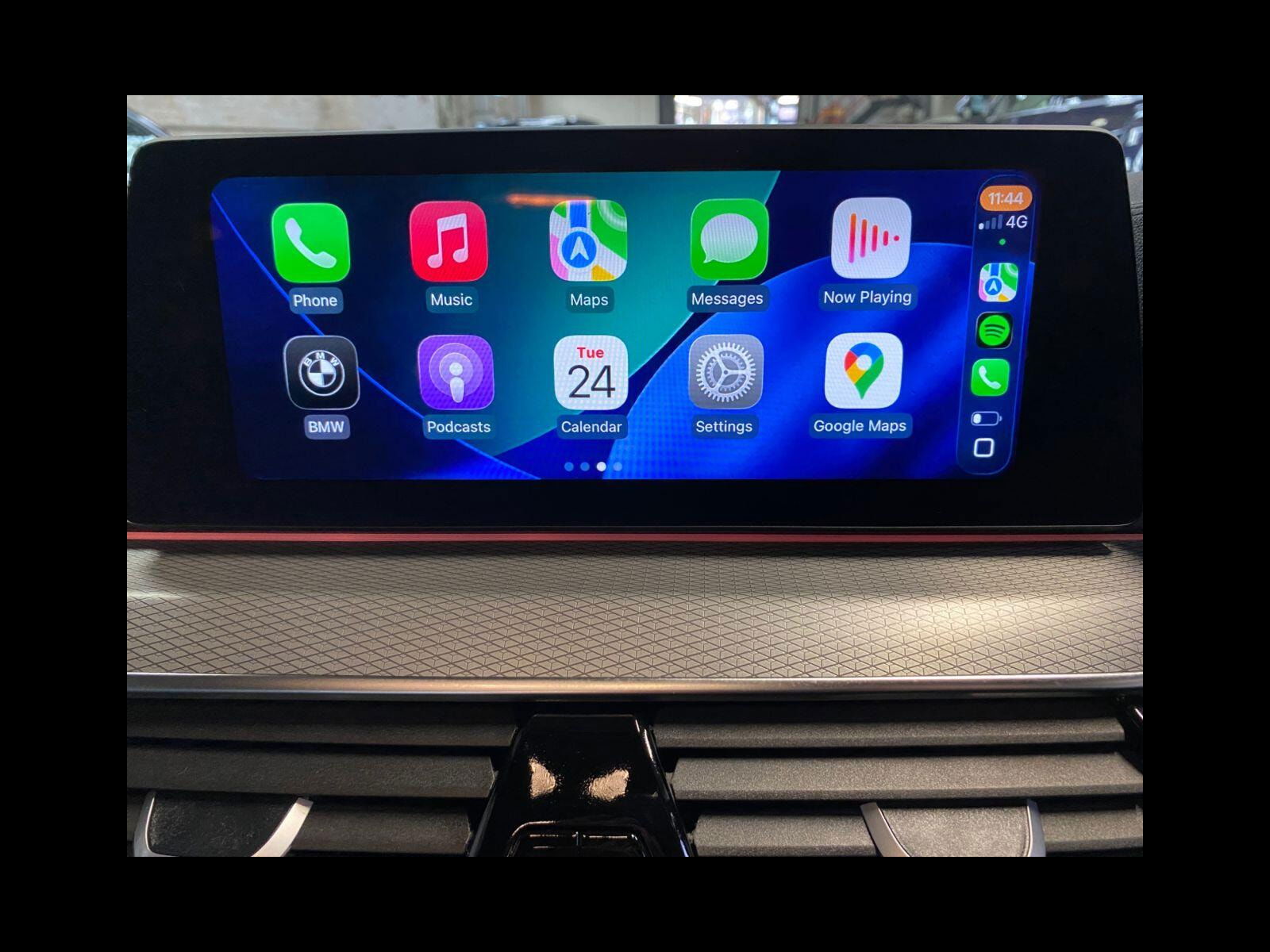 BMW 5 Series 2.0 520d M Sport Touring 5dr Diesel Auto Euro 6 (s/s) (190 ps) CarPlay, Sat Nav, Bluetooth, DAB,CD 5dr Automatic 2018