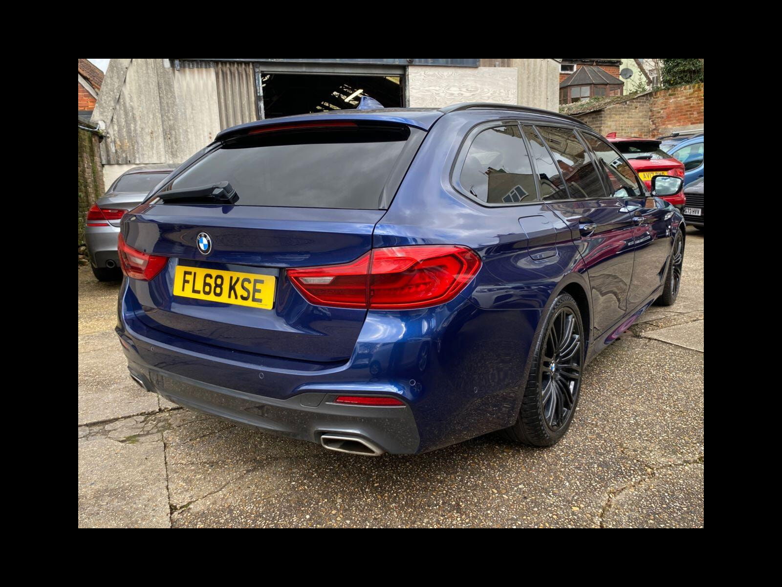 BMW 5 Series 2.0 520d M Sport Touring 5dr Diesel Auto Euro 6 (s/s) (190 ps) CarPlay, Sat Nav, Bluetooth, DAB,CD 5dr Automatic 2018