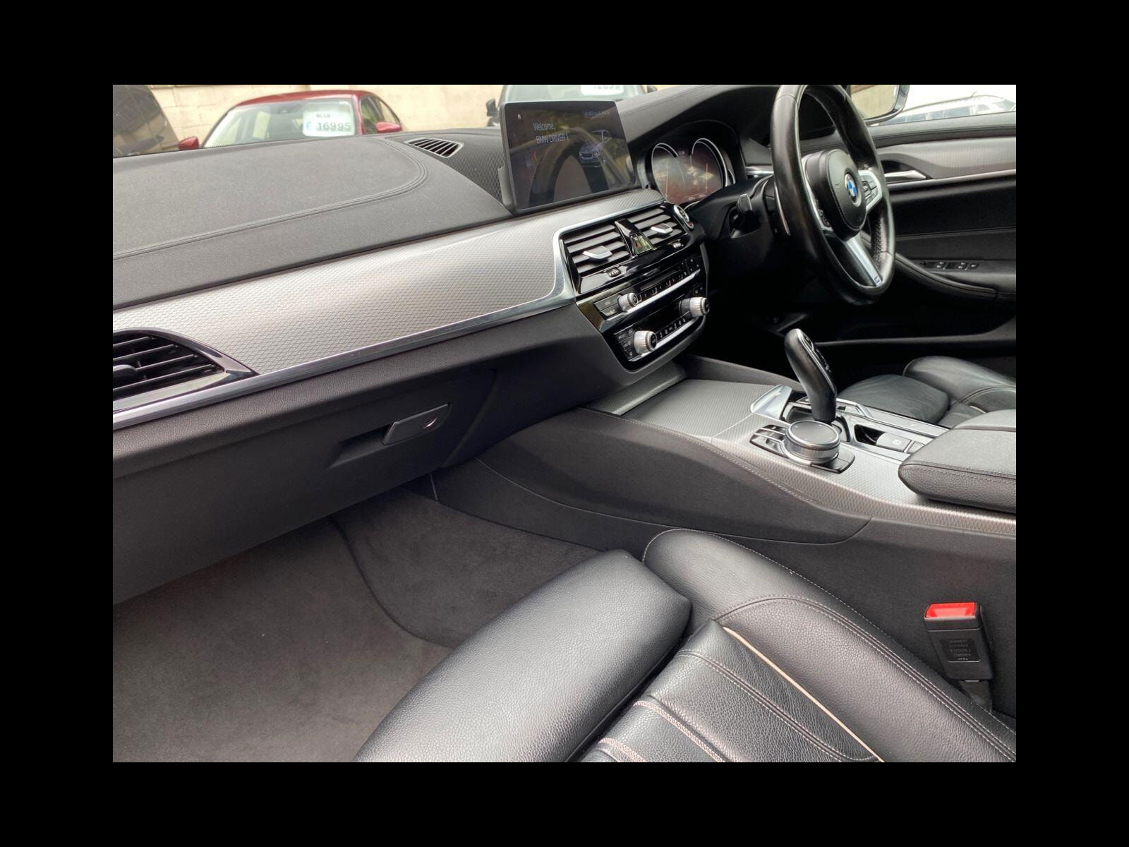 BMW 5 Series 2.0 520d M Sport Touring 5dr Diesel Auto Euro 6 (s/s) (190 ps) CarPlay, Sat Nav, Bluetooth, DAB,CD 5dr Automatic 2018