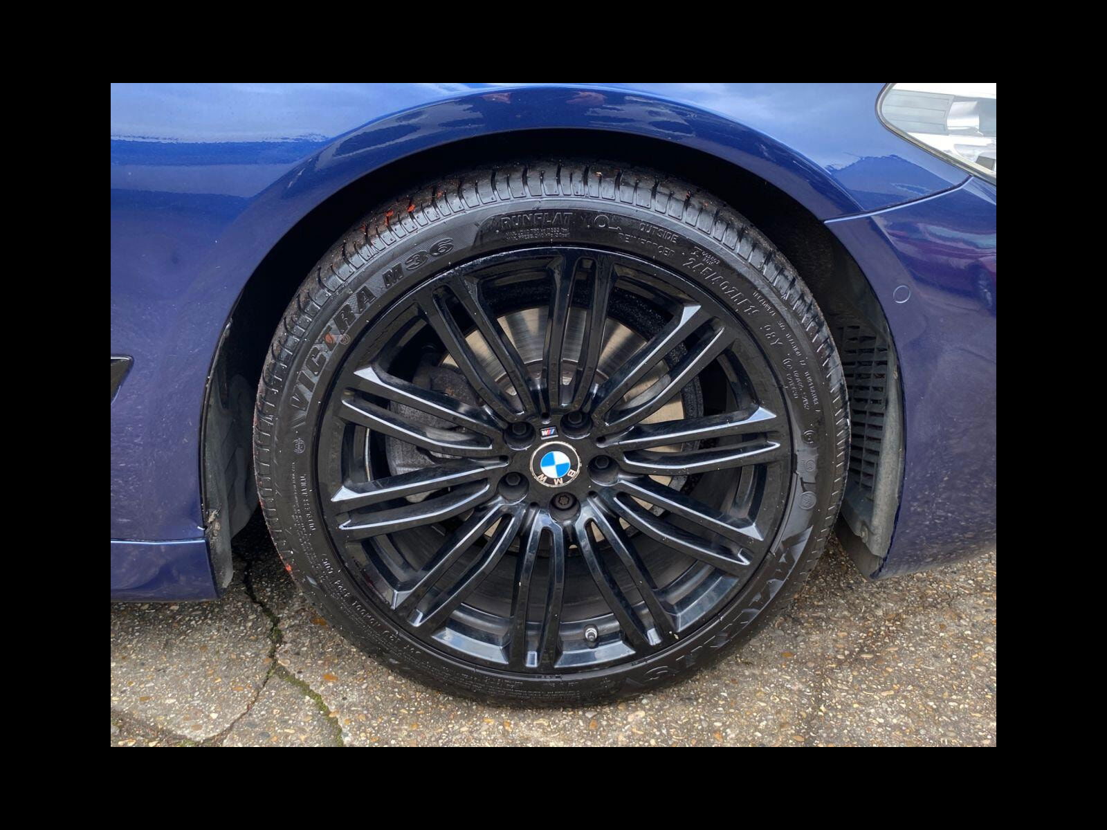 BMW 5 Series 2.0 520d M Sport Touring 5dr Diesel Auto Euro 6 (s/s) (190 ps) CarPlay, Sat Nav, Bluetooth, DAB,CD 5dr Automatic 2018