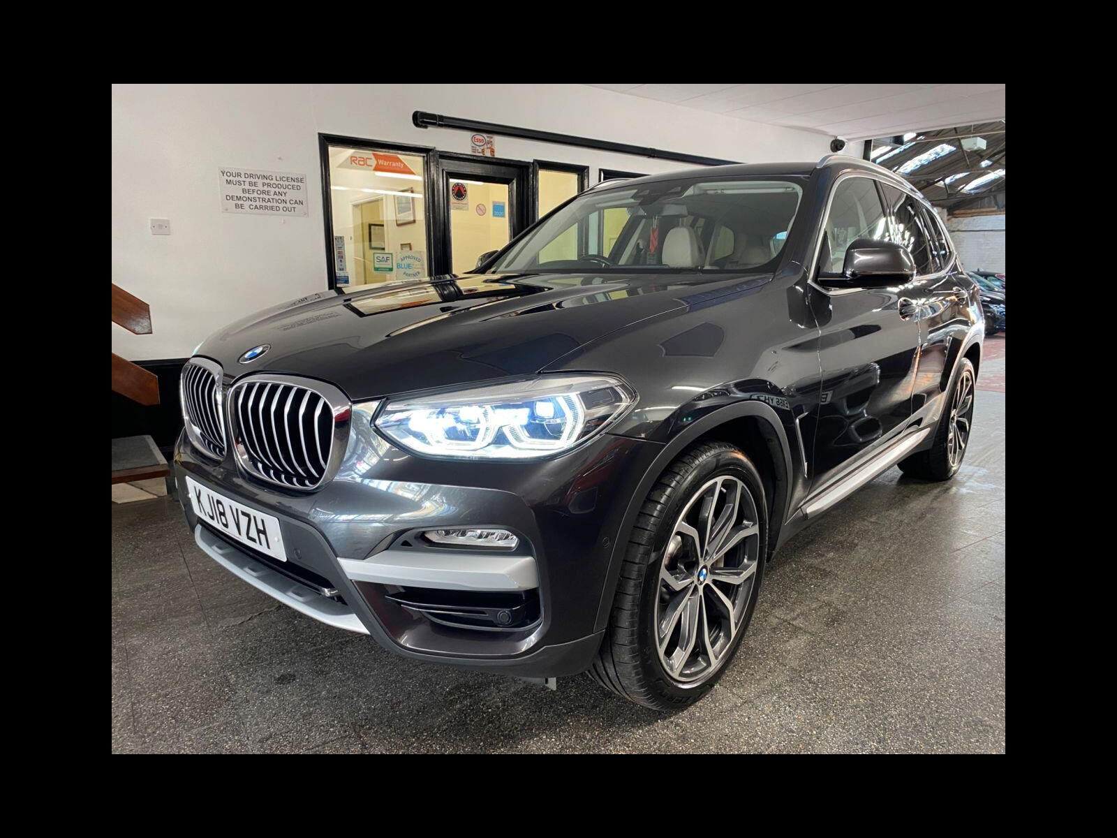 BMW X3 3.0 30d xLine SUV 5dr Diesel Auto xDrive Euro 6 (s/s) (265 ps) Reverse Camera, 20" Alloys, PDC.. 5dr Automatic 2018