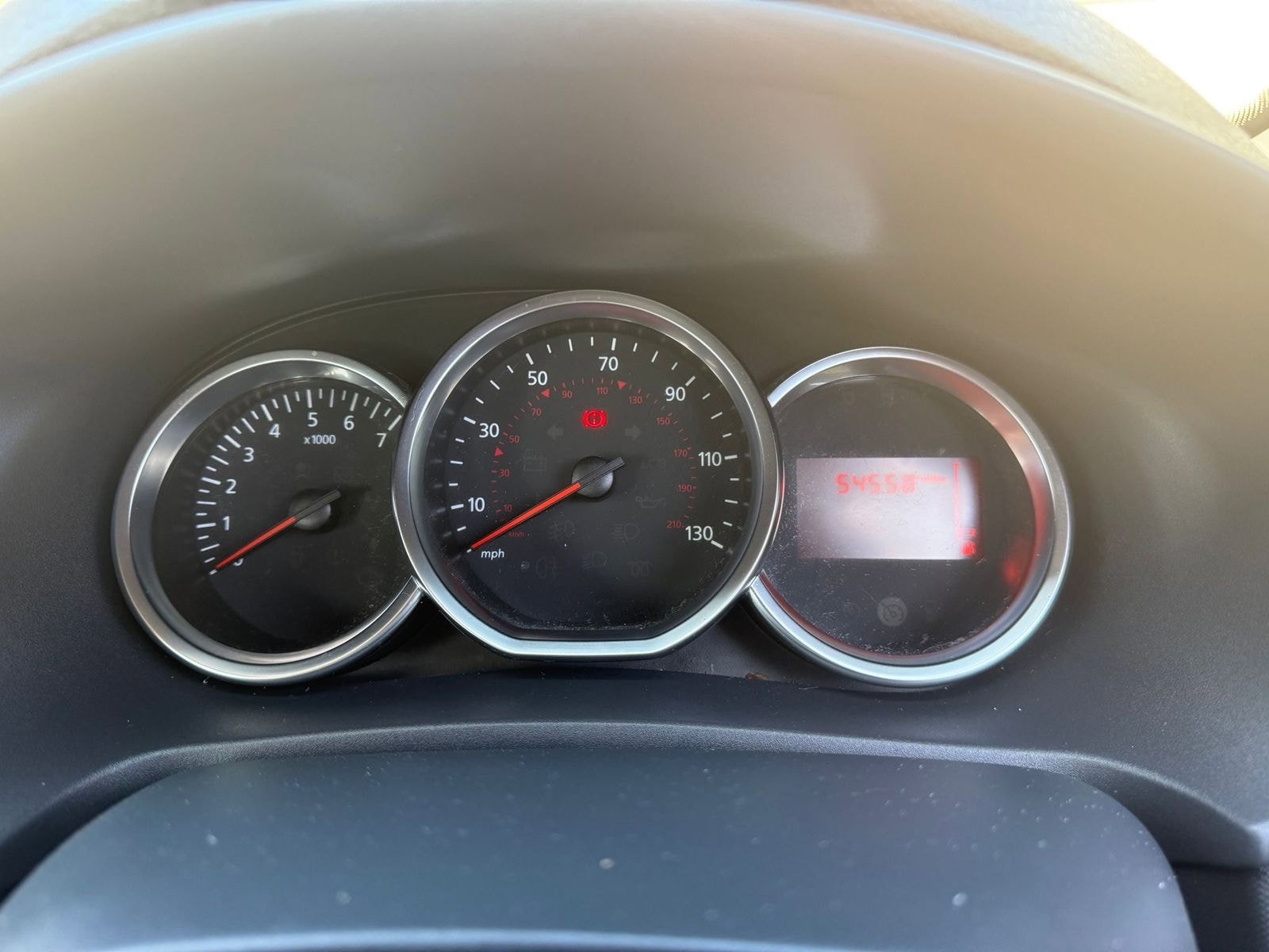 Dacia Sandero 0.9 TCe Essential Hatchback 5dr Petrol Manual Euro 6 (s/s) (90 ps) 5dr Manual 2019