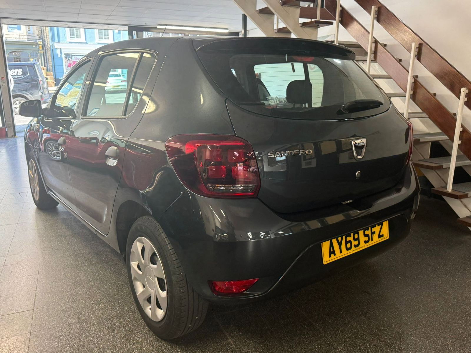 Dacia Sandero 0.9 TCe Essential Hatchback 5dr Petrol Manual Euro 6 (s/s) (90 ps) 5dr Manual 2019