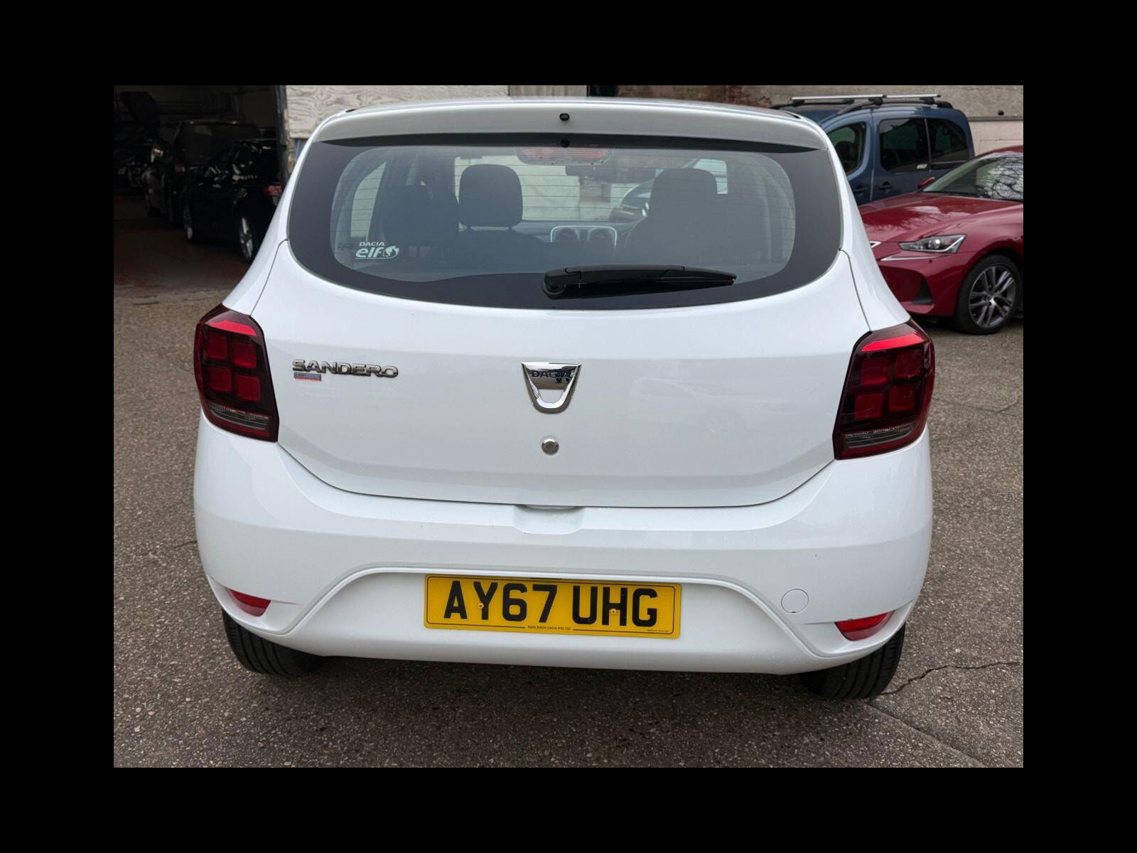 Dacia Sandero 1.0 SCe Ambiance Hatchback 5dr Petrol Manual Euro 6 (75 ps) 2 Keys, 12m MOT/6 M Warranty 5dr Manual 2017