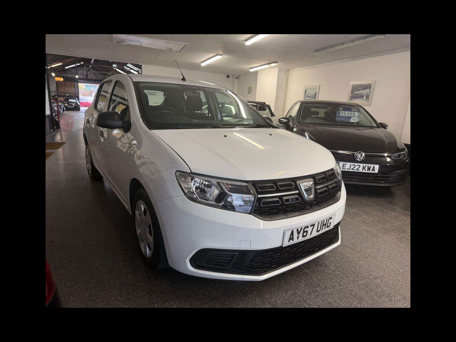 Dacia Sandero 1.0 SCe Ambiance Hatchback 5dr Petrol Manual Euro 6 (75 ps) 2 Keys, 12m MOT/6 M Warranty 5dr Manual 2017
