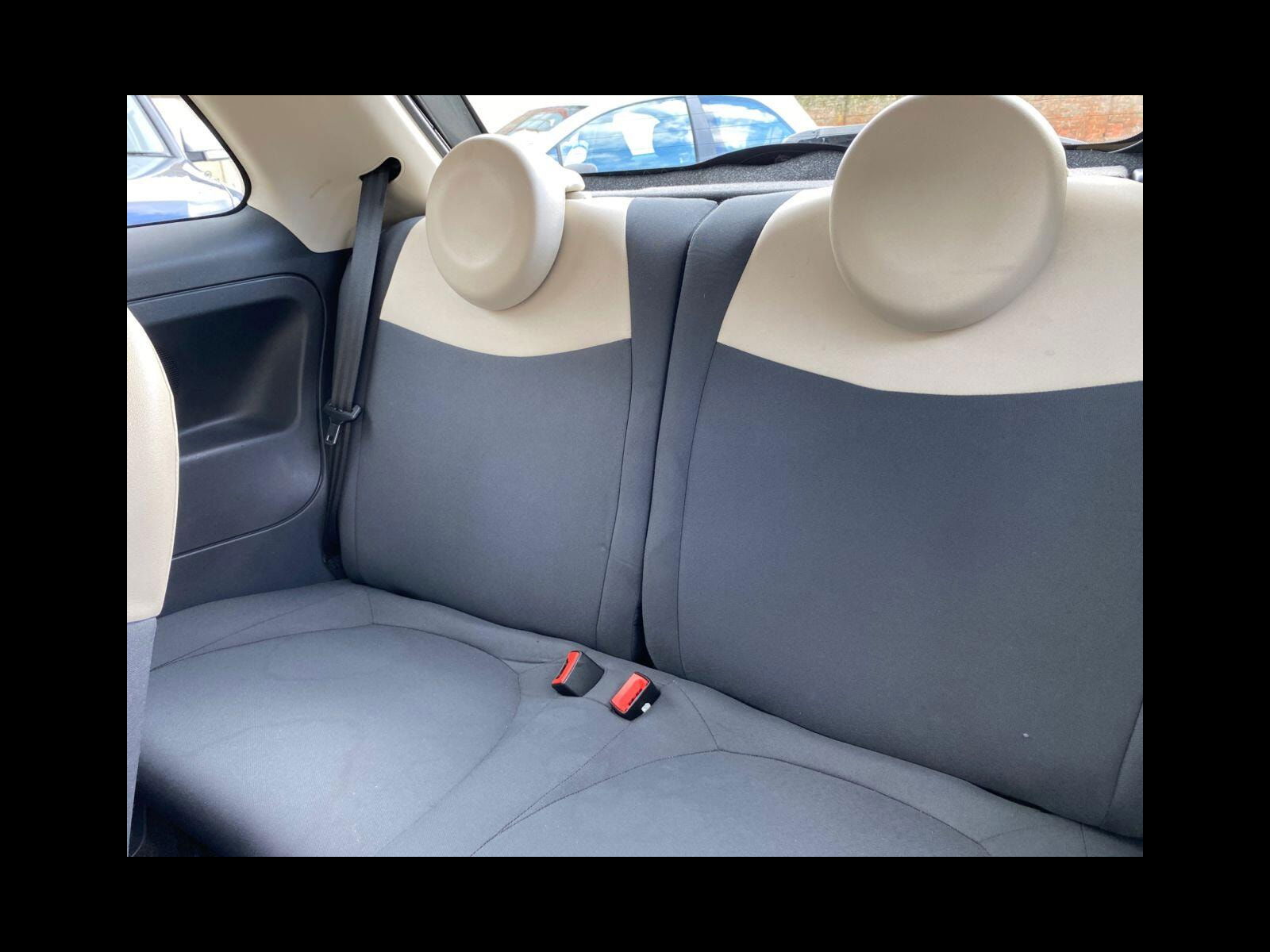 Fiat 500 0.9 TwinAir Lounge Hatchback 3dr Petrol Manual Euro 5 (s/s) (85 bhp) £20 Tax, Sunroof, ideal first car.. 3dr Manual 2012