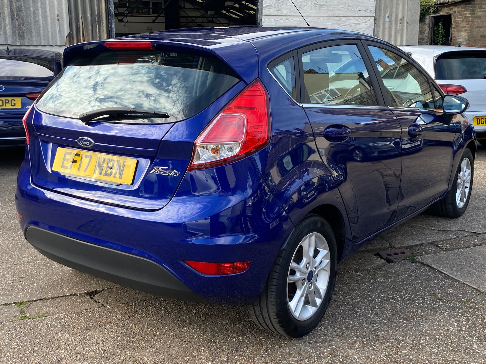 Ford Fiesta 1.25 Zetec Hatchback 5dr Petrol Manual Euro 6 (82 ps) 5dr Manual 2017