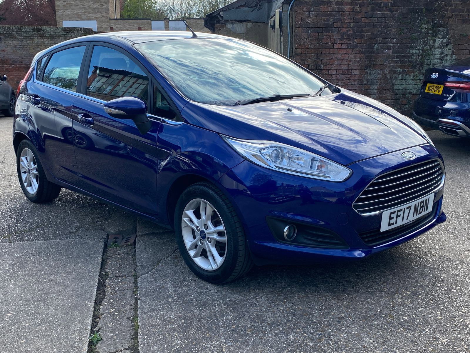 Ford Fiesta 1.25 Zetec Hatchback 5dr Petrol Manual Euro 6 (82 ps) 5dr Manual 2017